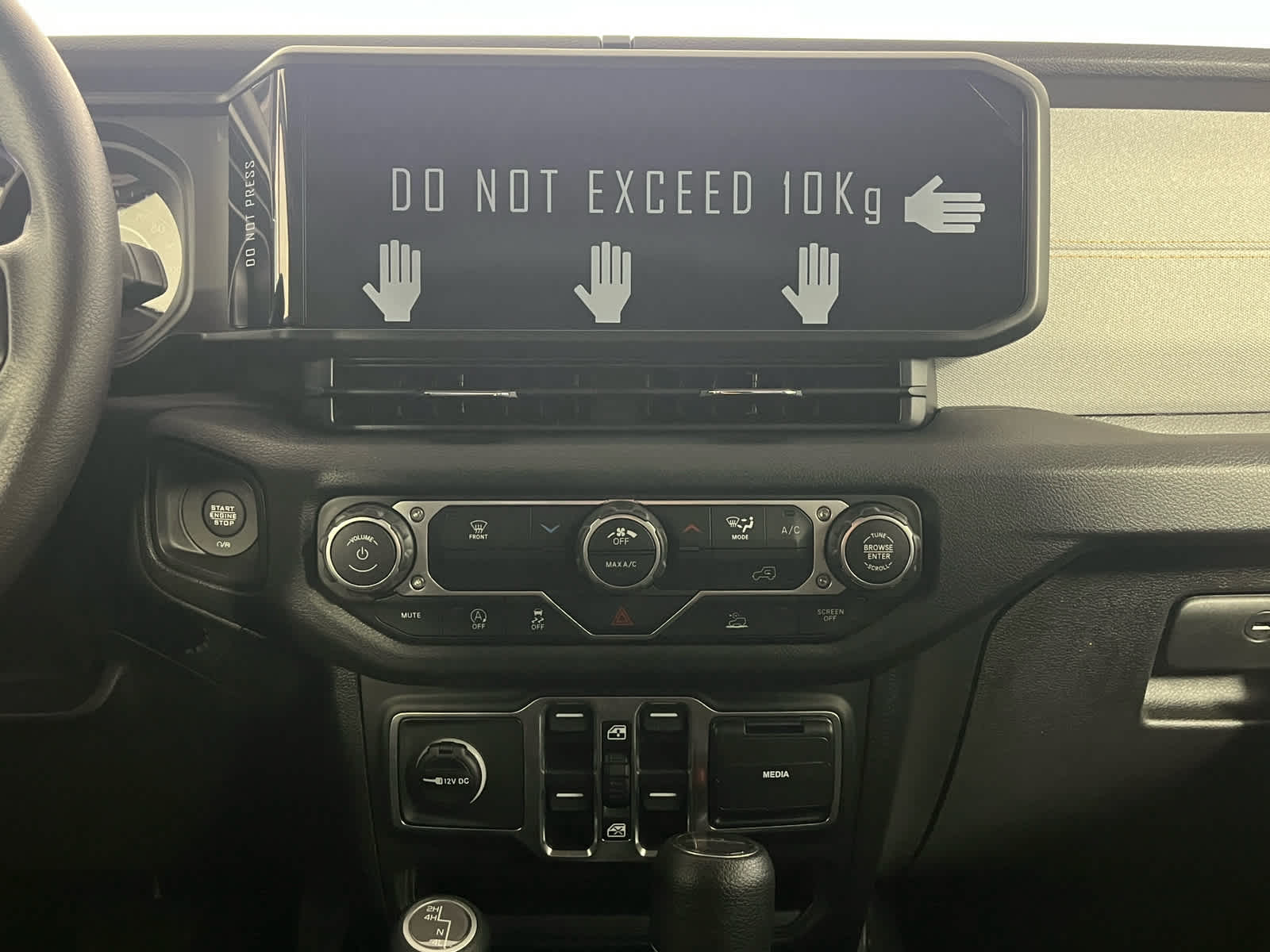 2026 Jeep Gladiator GLADIATOR SPORT 4X4