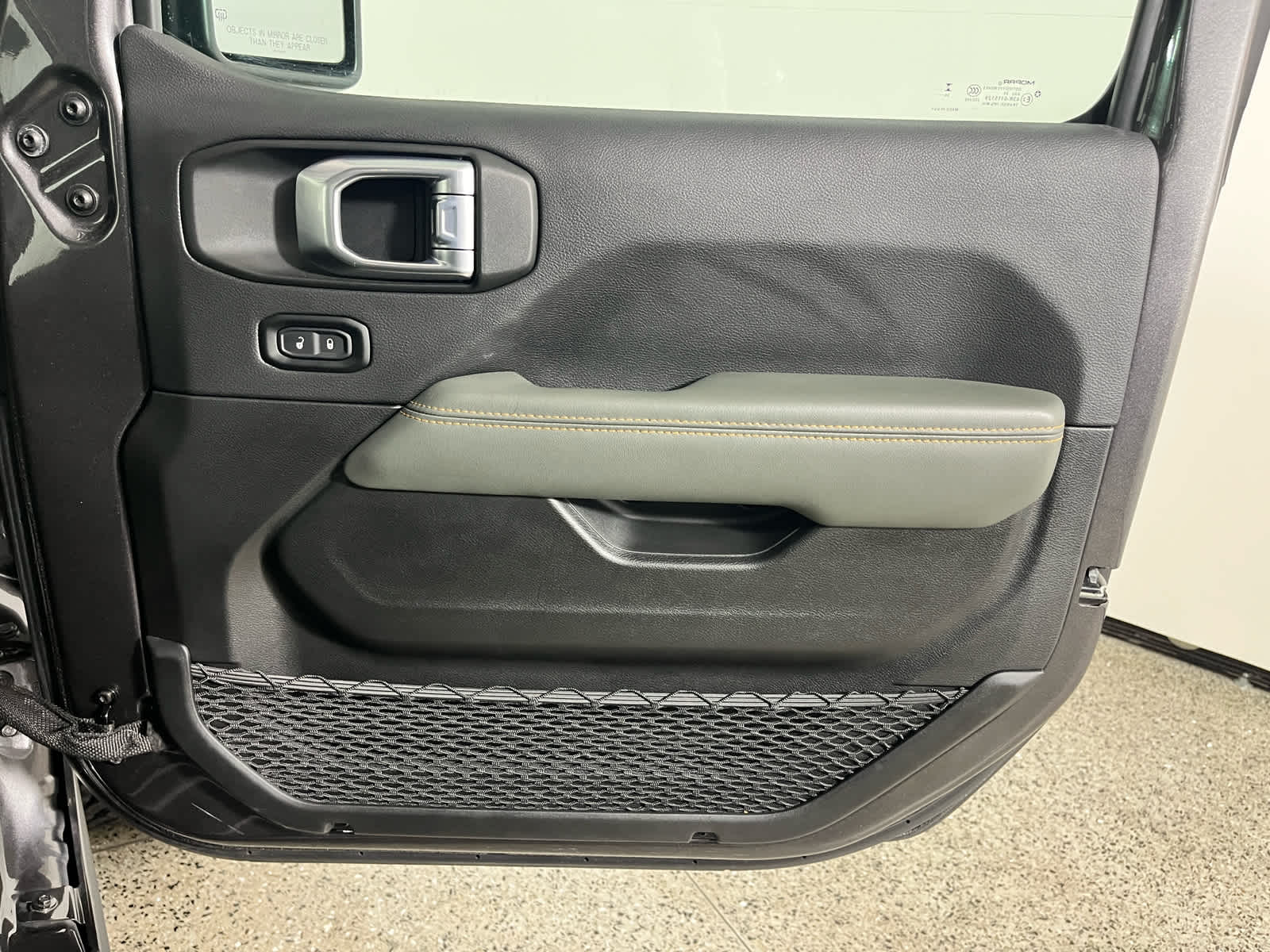 2025 Jeep Gladiator Mojave X