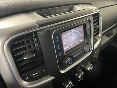 2024 RAM 1500 Classic Warlock Crew Cab 4x2 5'7' Box