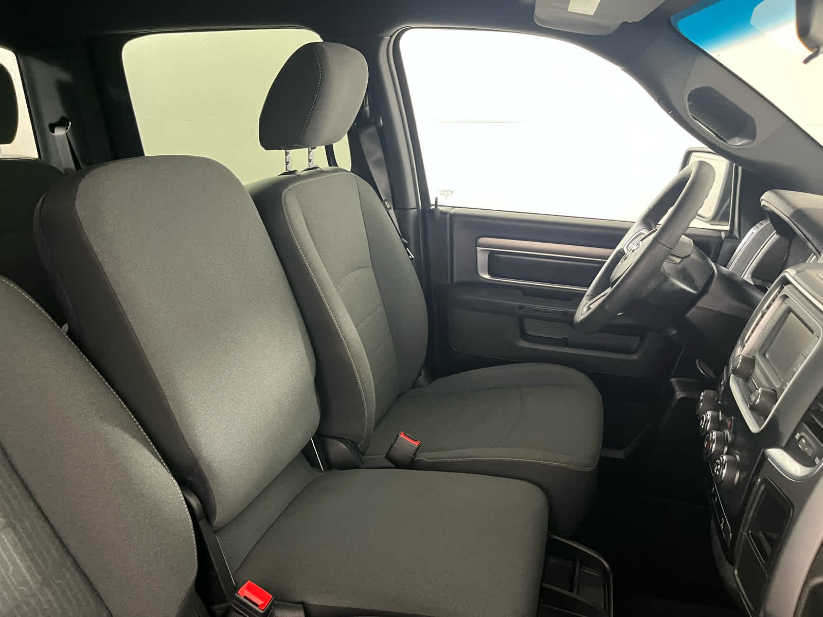 2024 RAM 1500 Classic Warlock Crew Cab 4x2 5'7' Box