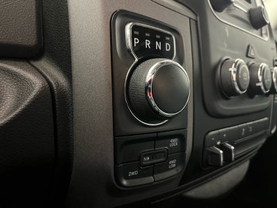 2019 RAM 1500 Classic Express Crew Cab 4x4 5'7' Box