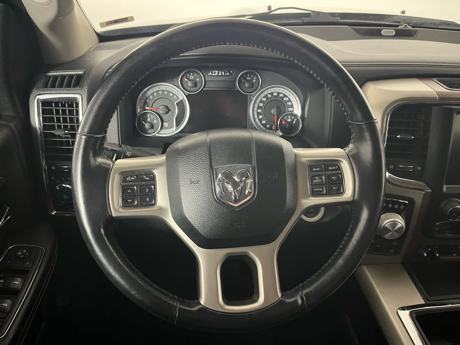 2014 RAM 1500 Laramie