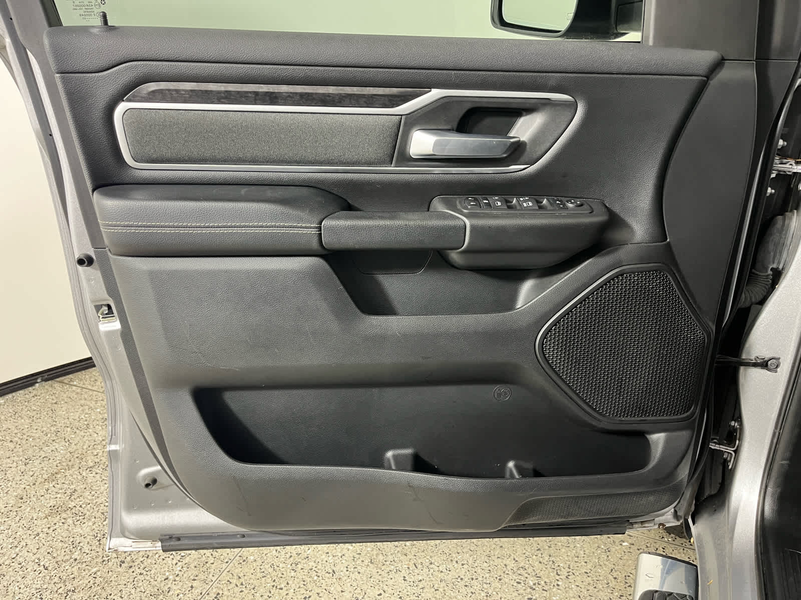 2023 RAM 1500 Big Horn Quad Cab 4x2 6'4' Box