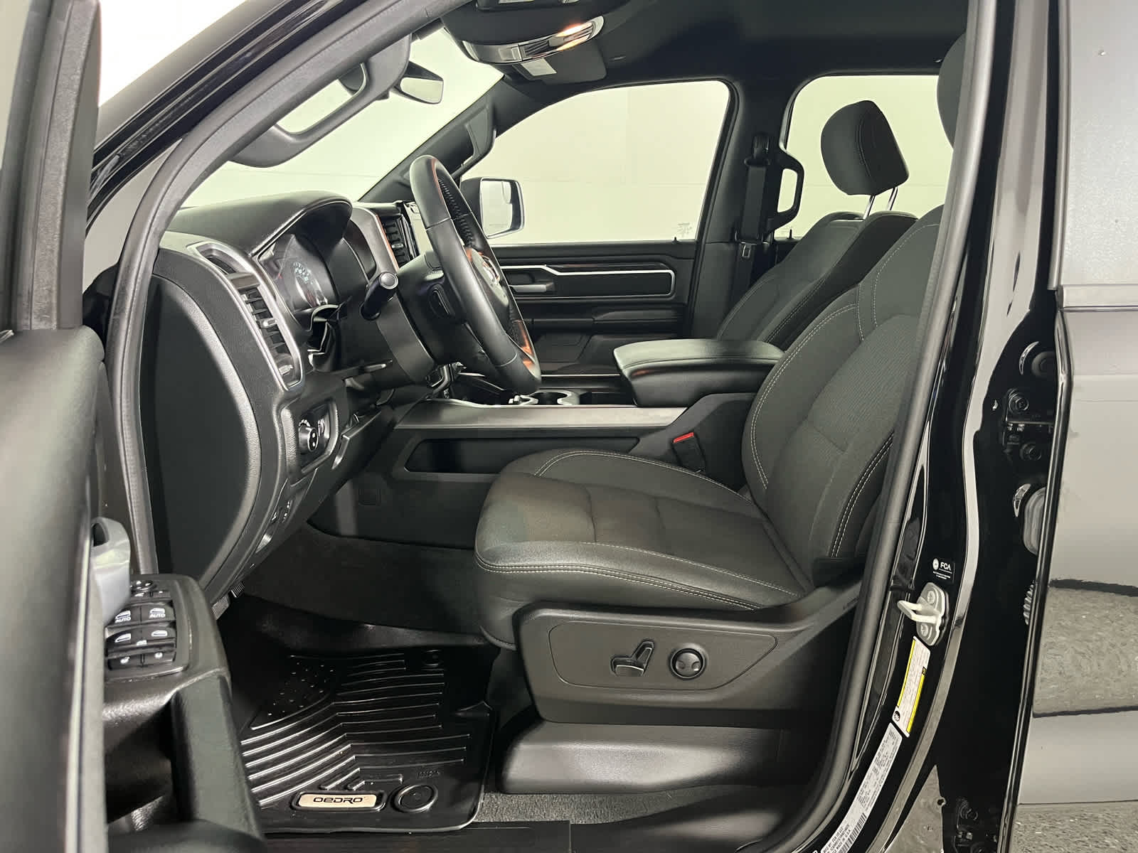 2024 RAM 1500 Big Horn Crew Cab 4x2 5'7' Box