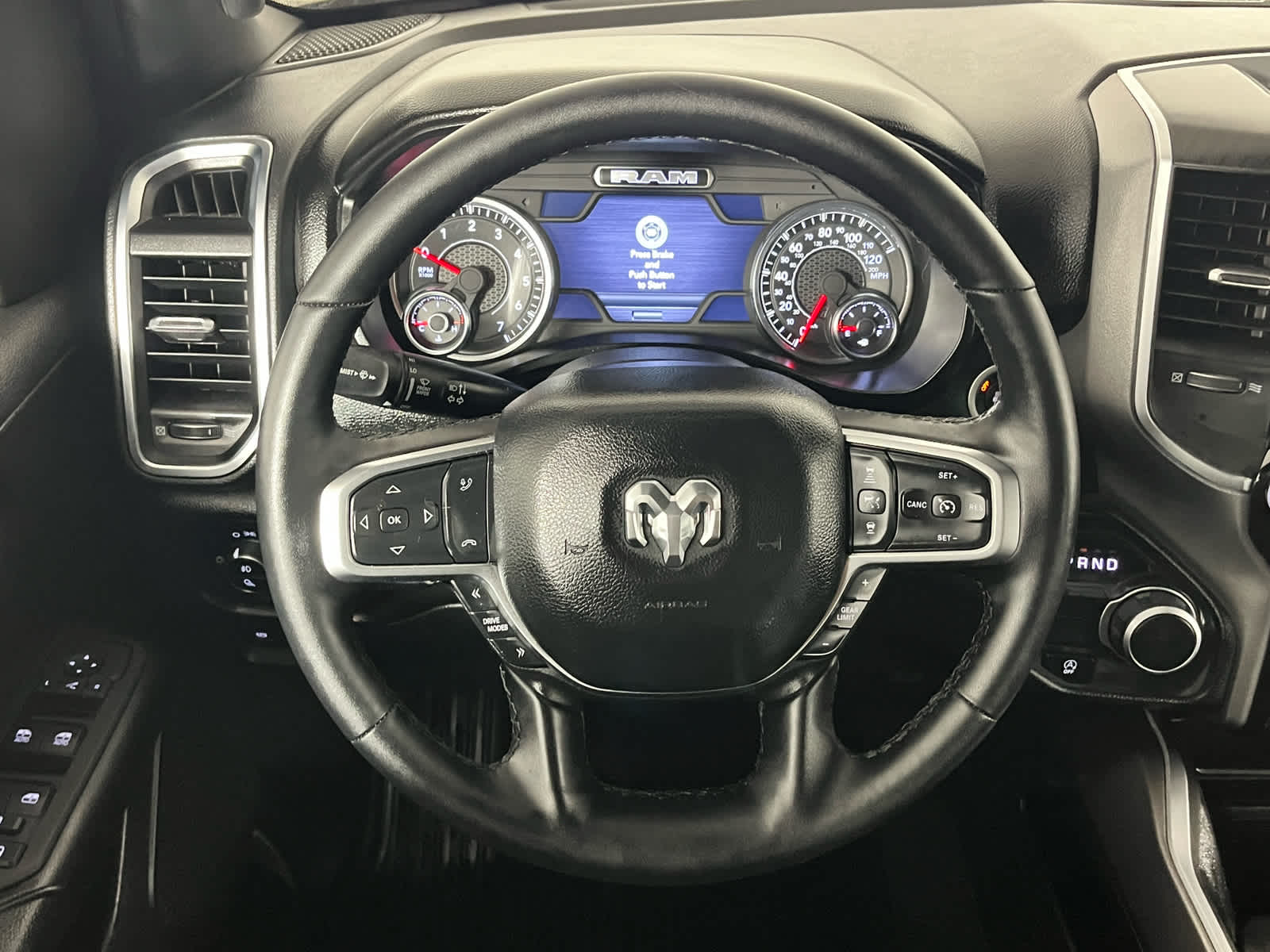 2025 RAM 1500 Big Horn Crew Cab 4x2 5'7' Box