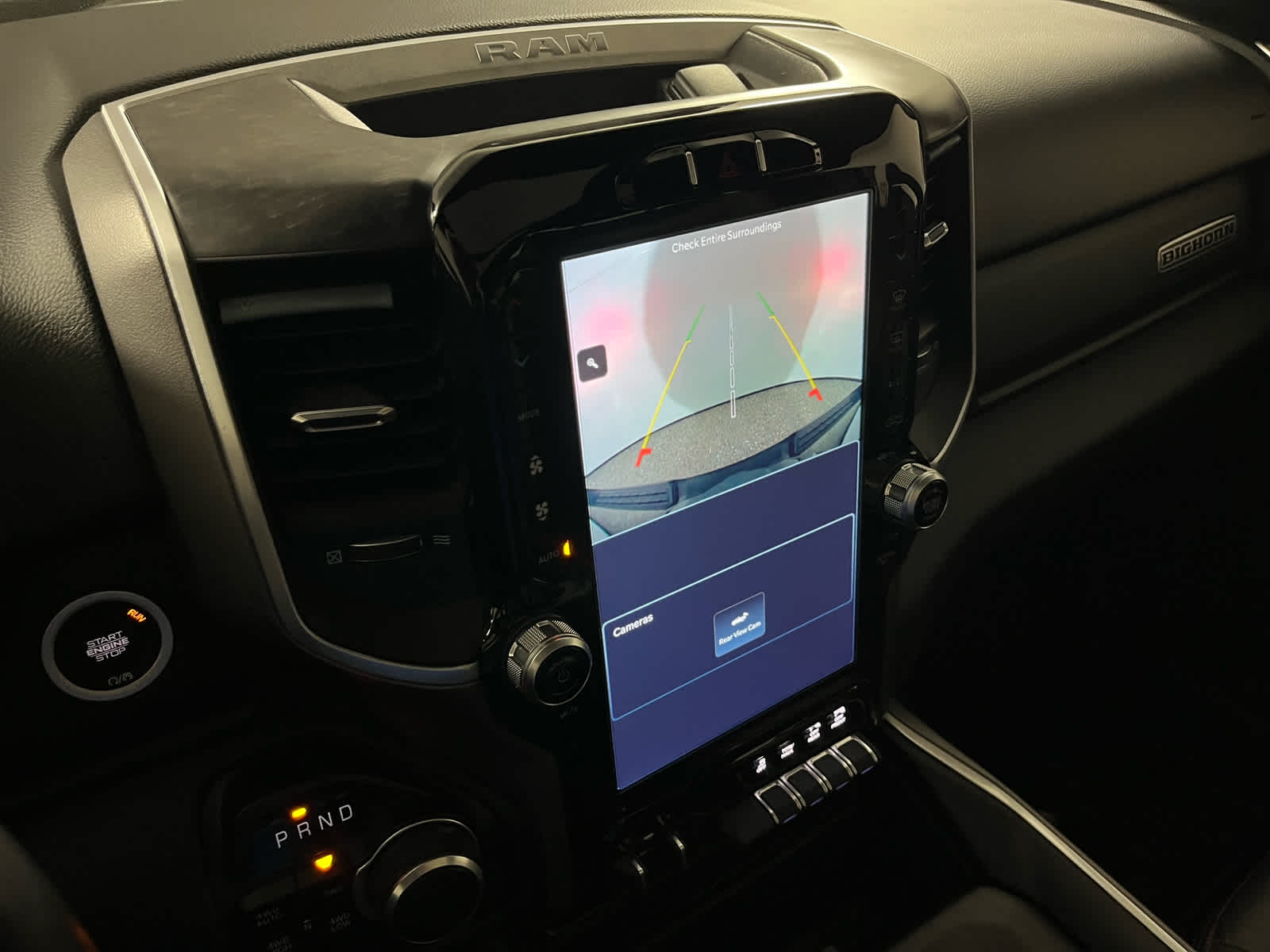 2022 RAM 1500 Big Horn Crew Cab 4x4 5'7' Box