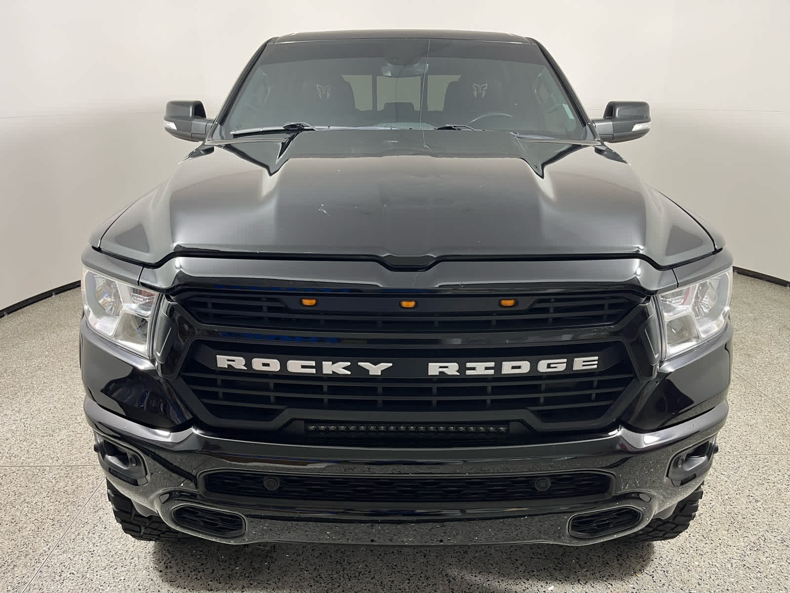 2022 RAM 1500 Big Horn Crew Cab 4x4 5'7' Box