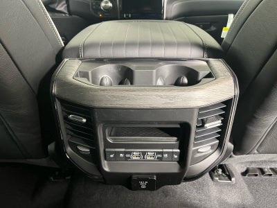 2026 RAM Ram 1500 RAM 1500 LIMITED CREW CAB 4X4 5'7' BOX