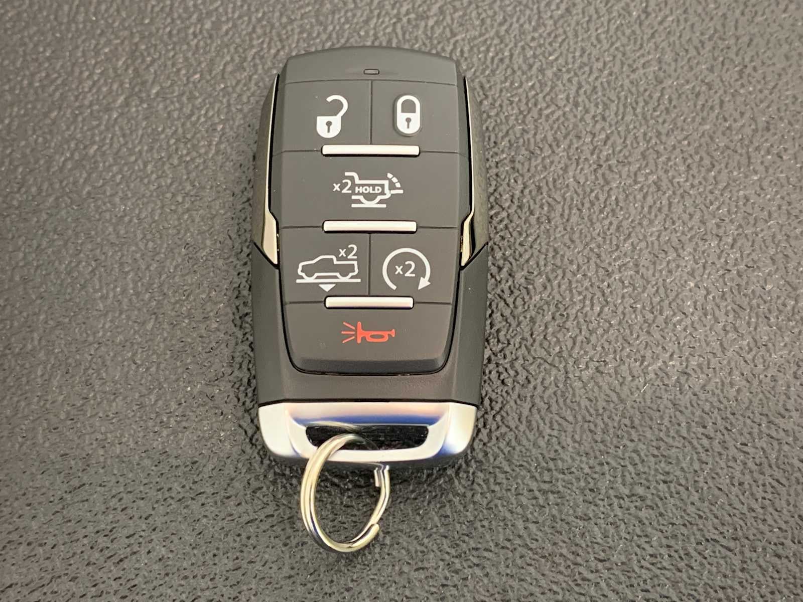 2025 RAM Ram 1500 RAM 1500 LIMITED CREW CAB 4X4 5'7' BOX