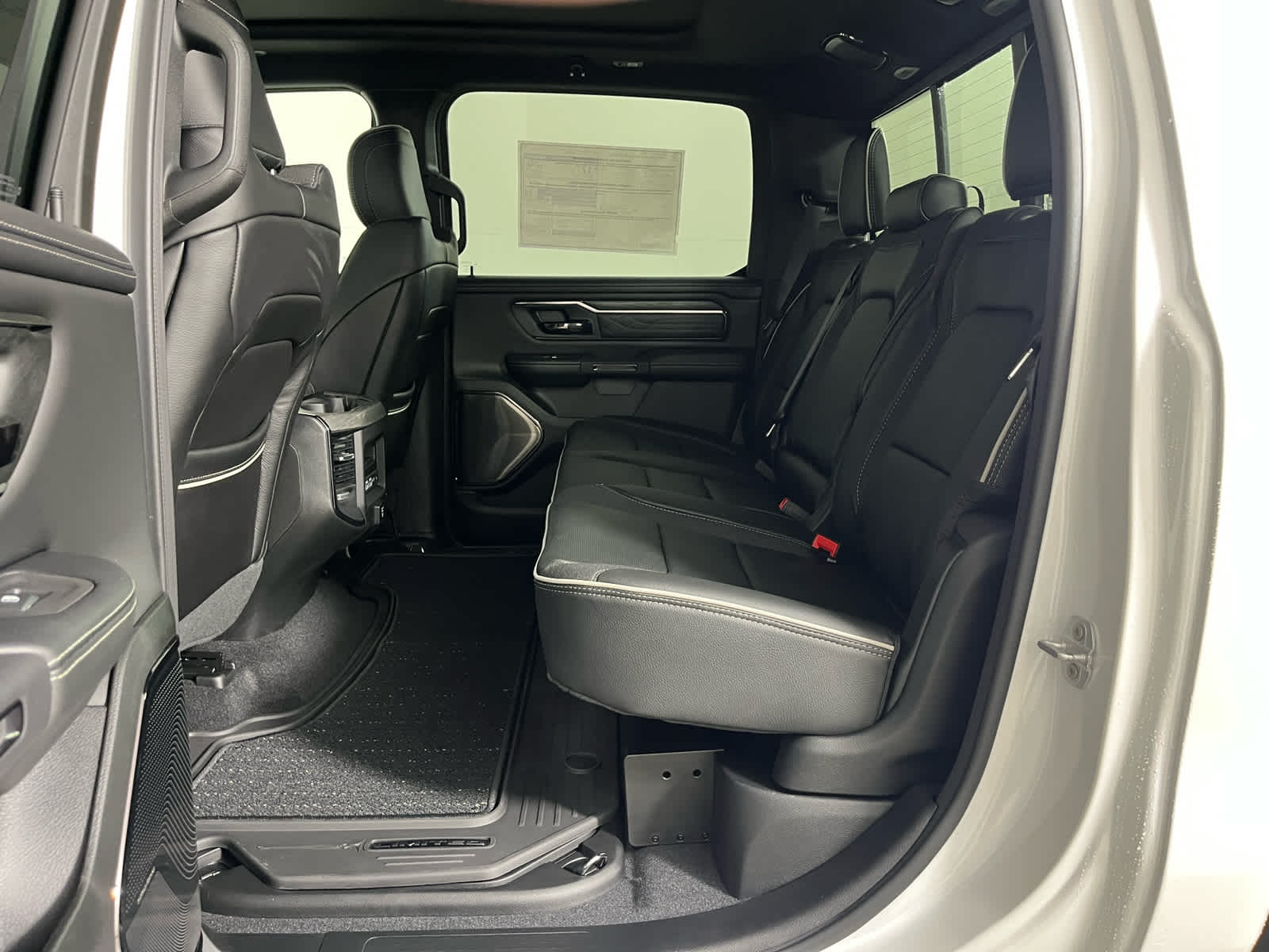 2026 RAM Ram 1500 RAM 1500 LIMITED CREW CAB 4X4 5'7' BOX