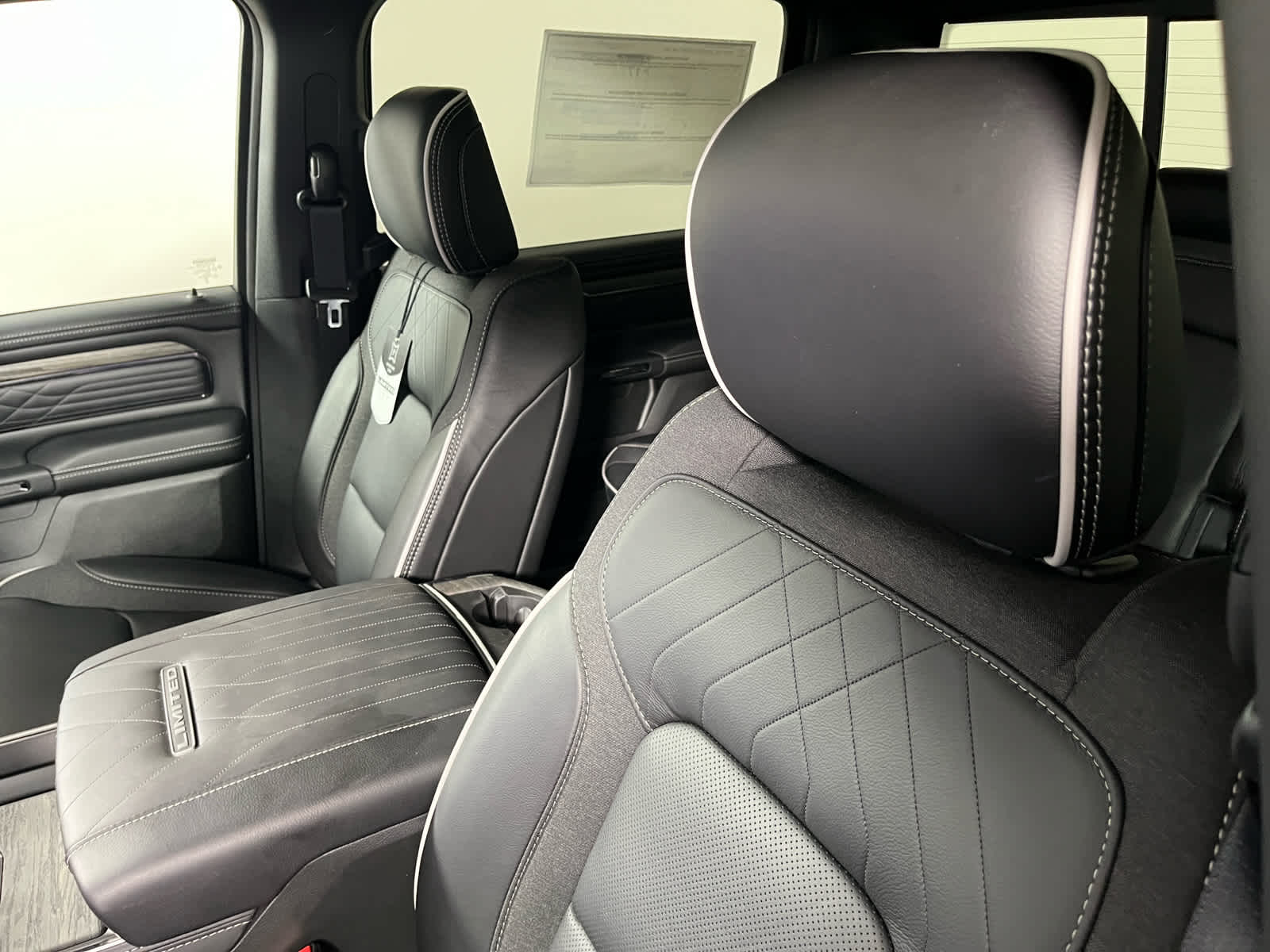 2026 RAM Ram 1500 RAM 1500 LIMITED CREW CAB 4X4 5'7' BOX