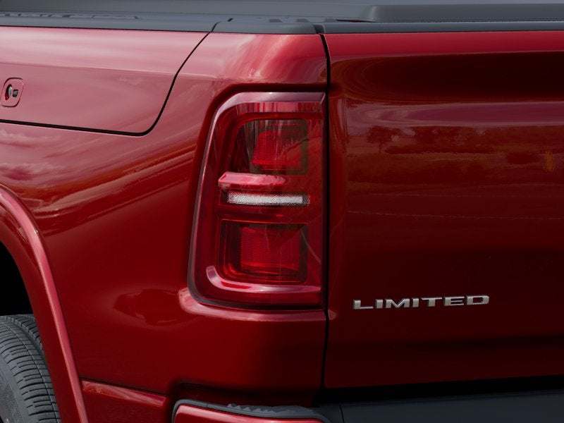 2026 RAM Ram 1500 RAM 1500 LIMITED CREW CAB 4X4 5'7' BOX