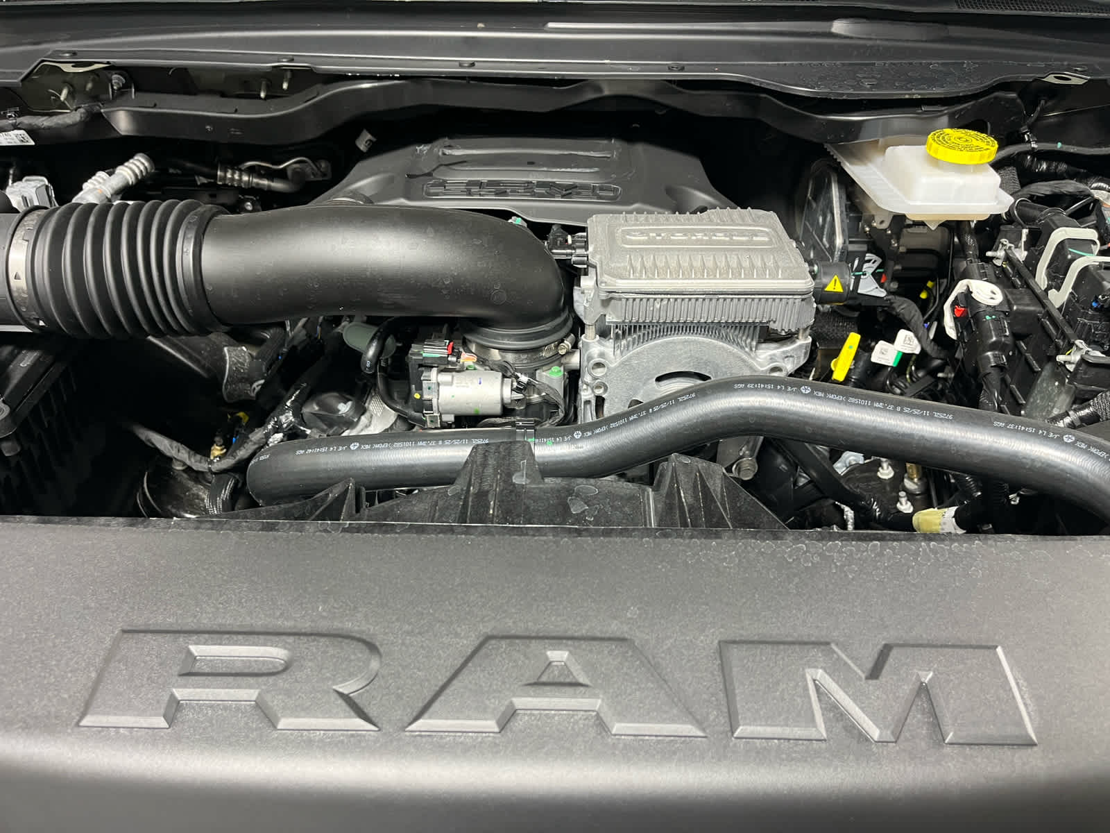 2026 RAM Ram 1500 RAM 1500 LIMITED LONGHORN CREW CAB 4X4 5'7' BOX