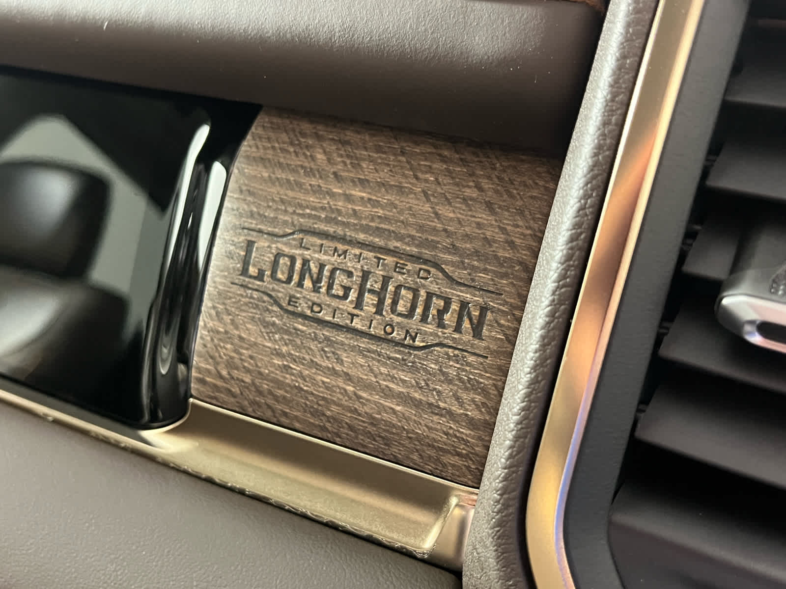 2026 RAM Ram 1500 RAM 1500 LIMITED LONGHORN CREW CAB 4X4 5'7' BOX