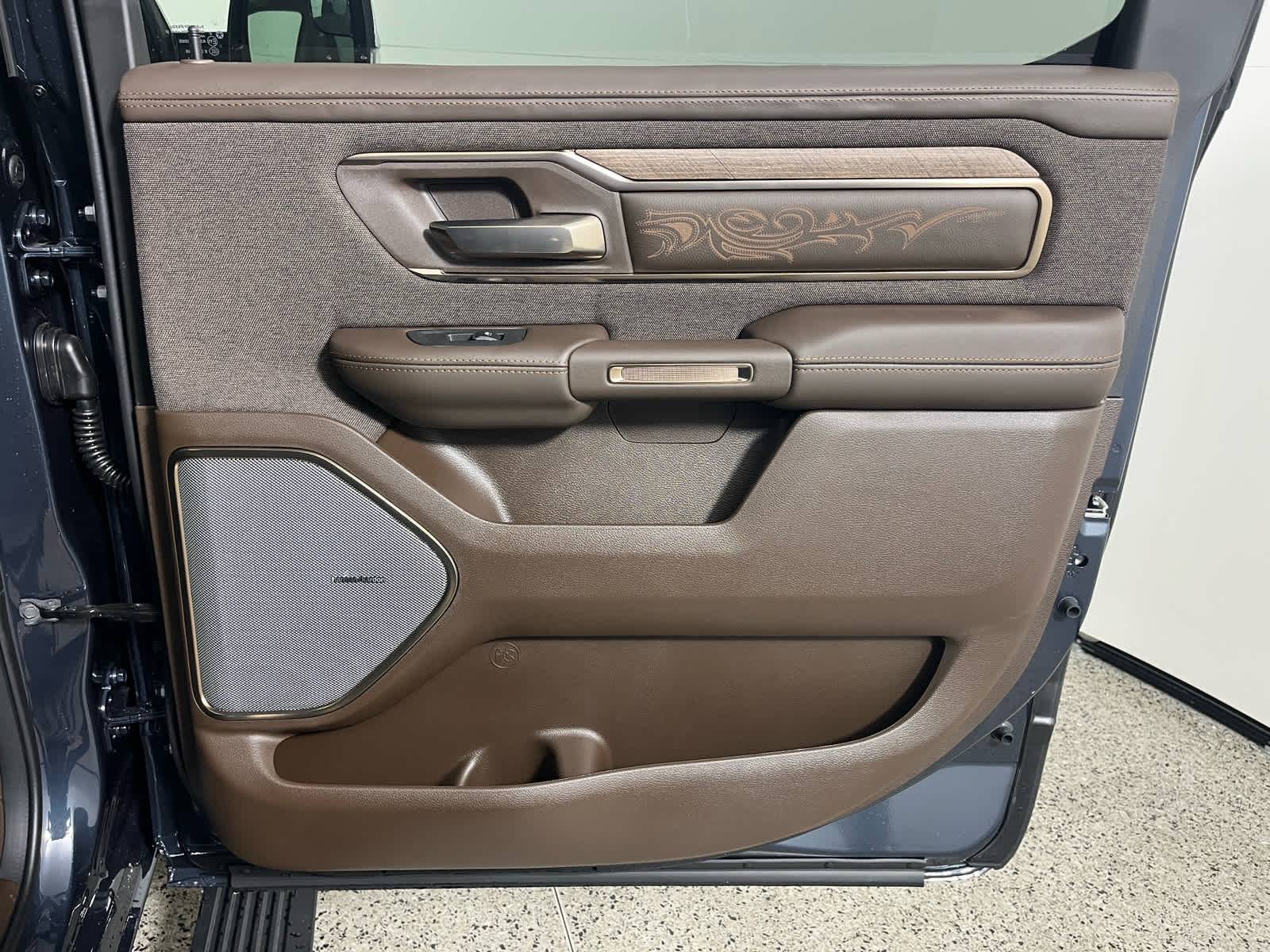 2026 RAM Ram 1500 RAM 1500 LIMITED LONGHORN CREW CAB 4X4 5'7' BOX