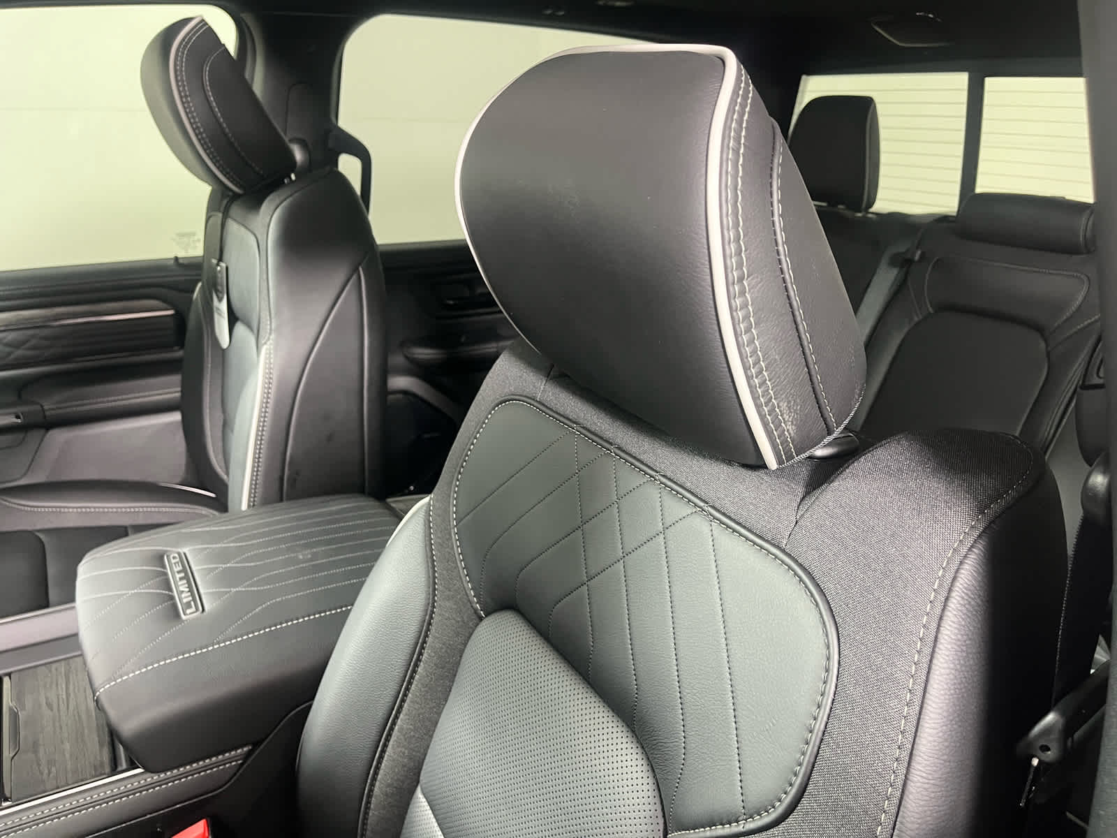 2026 RAM Ram 1500 RAM 1500 LIMITED CREW CAB 4X4 5'7' BOX