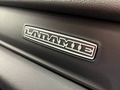 2022 RAM 1500 Laramie Crew Cab 4x4 5'7' Box