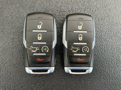 2022 RAM 1500 Laramie Crew Cab 4x4 5'7' Box