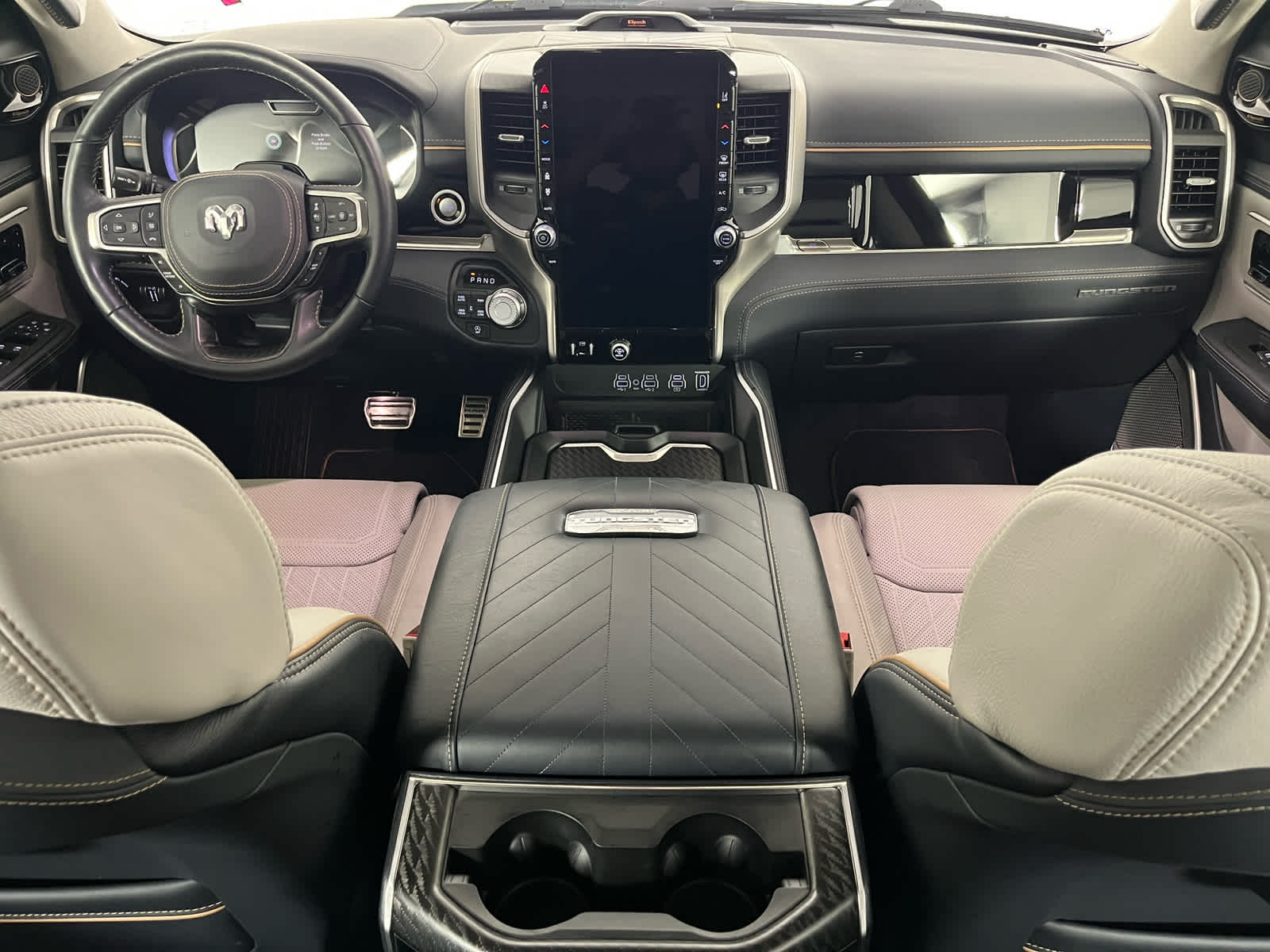 2025 RAM 1500 Tungsten Crew Cab 4x4 5'7' Box