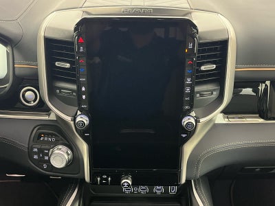 2025 RAM 1500 Tungsten Crew Cab 4x4 5'7' Box