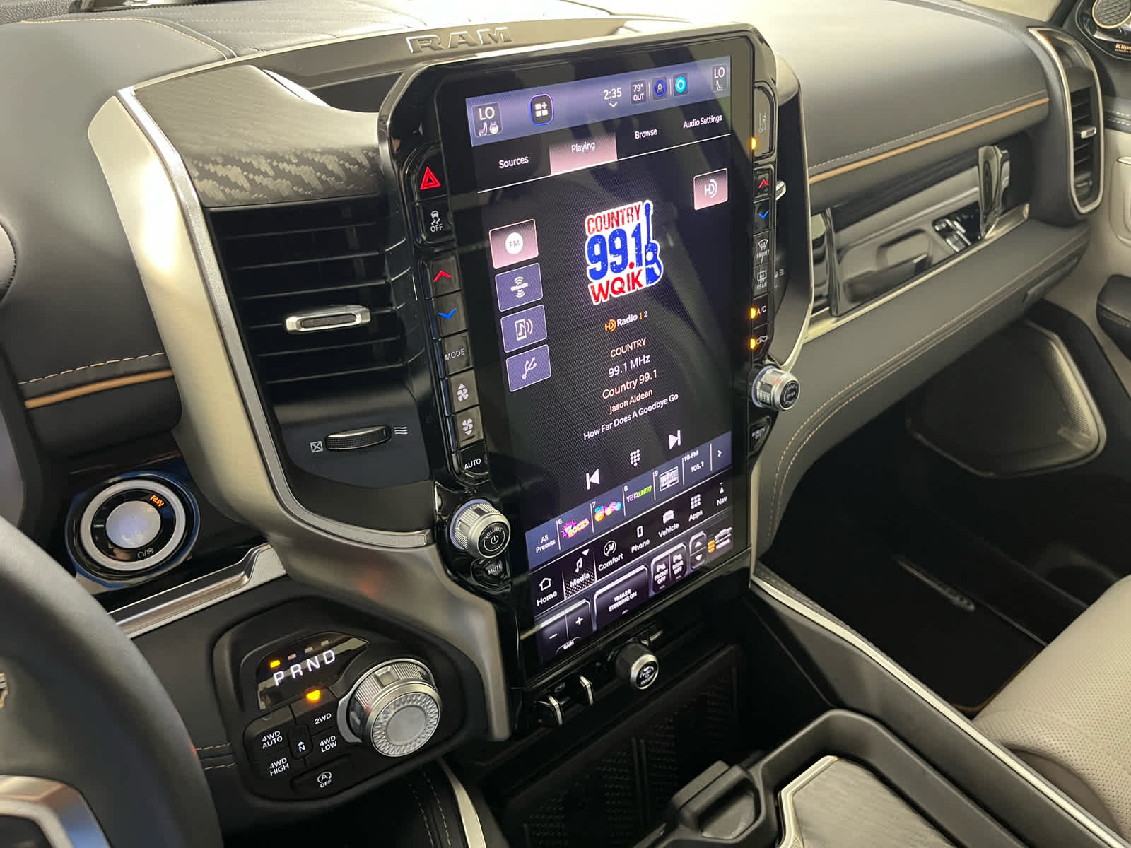 2025 RAM 1500 Tungsten Crew Cab 4x4 5'7' Box