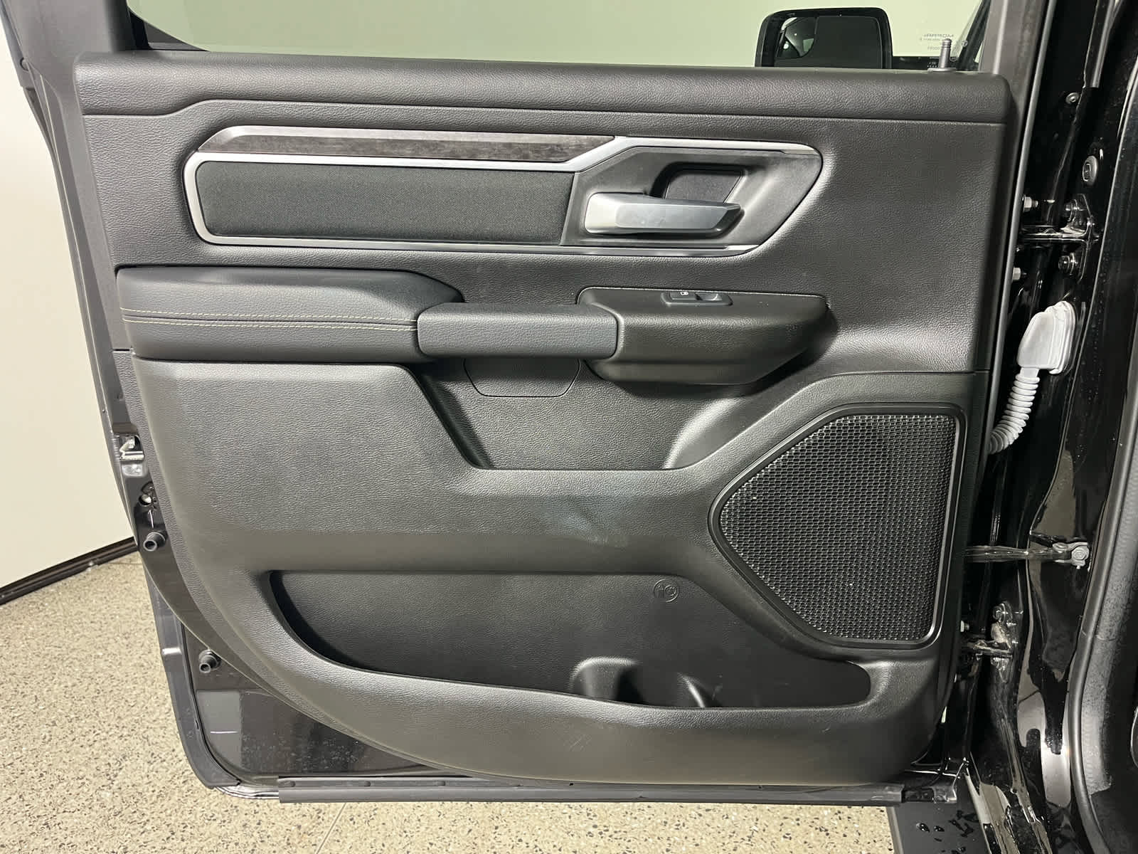 2024 RAM 1500 Big Horn Crew Cab 4x4 6'4' Box