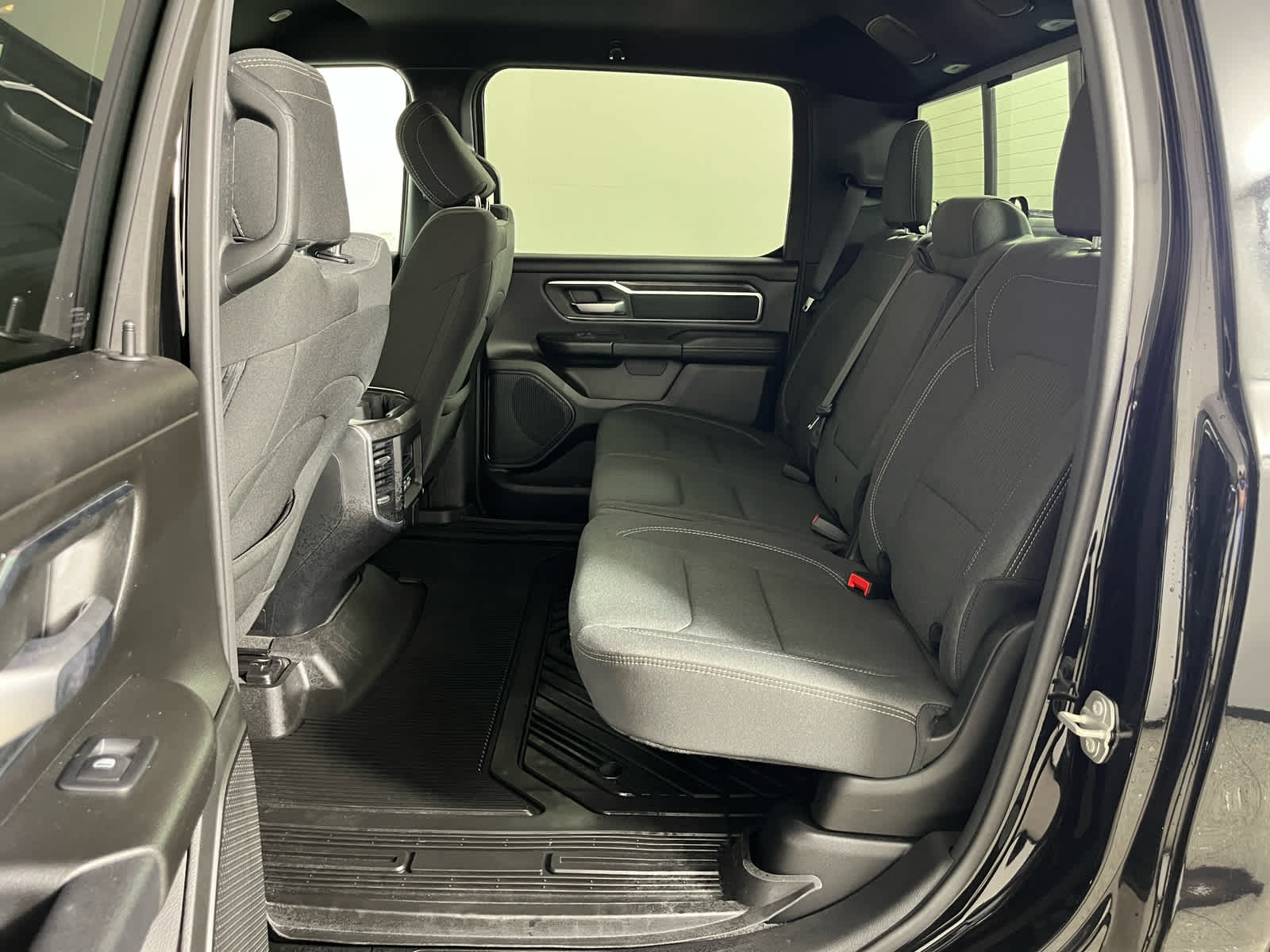 2024 RAM 1500 Big Horn Crew Cab 4x4 6'4' Box