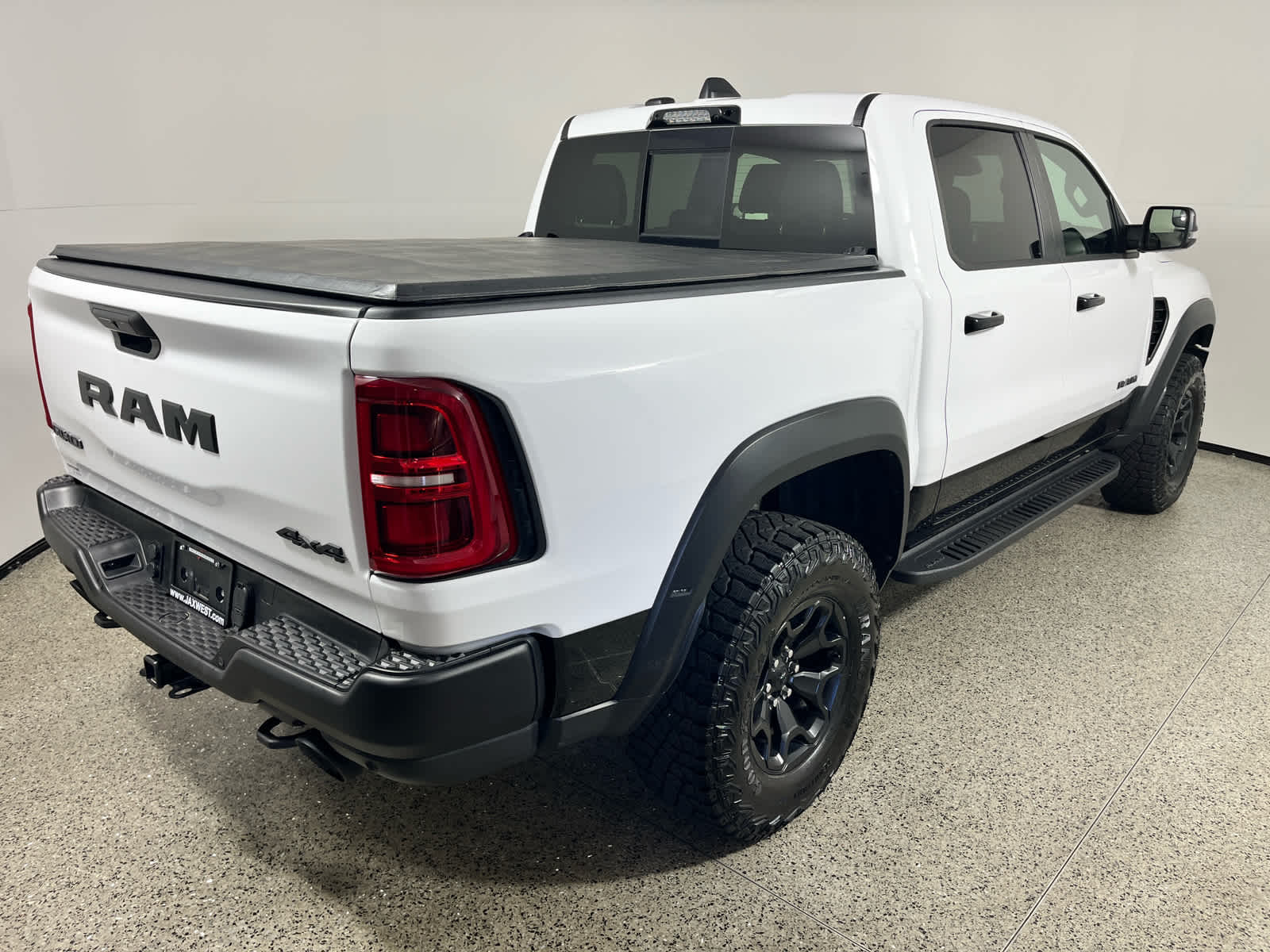 2025 RAM 1500 RHO
