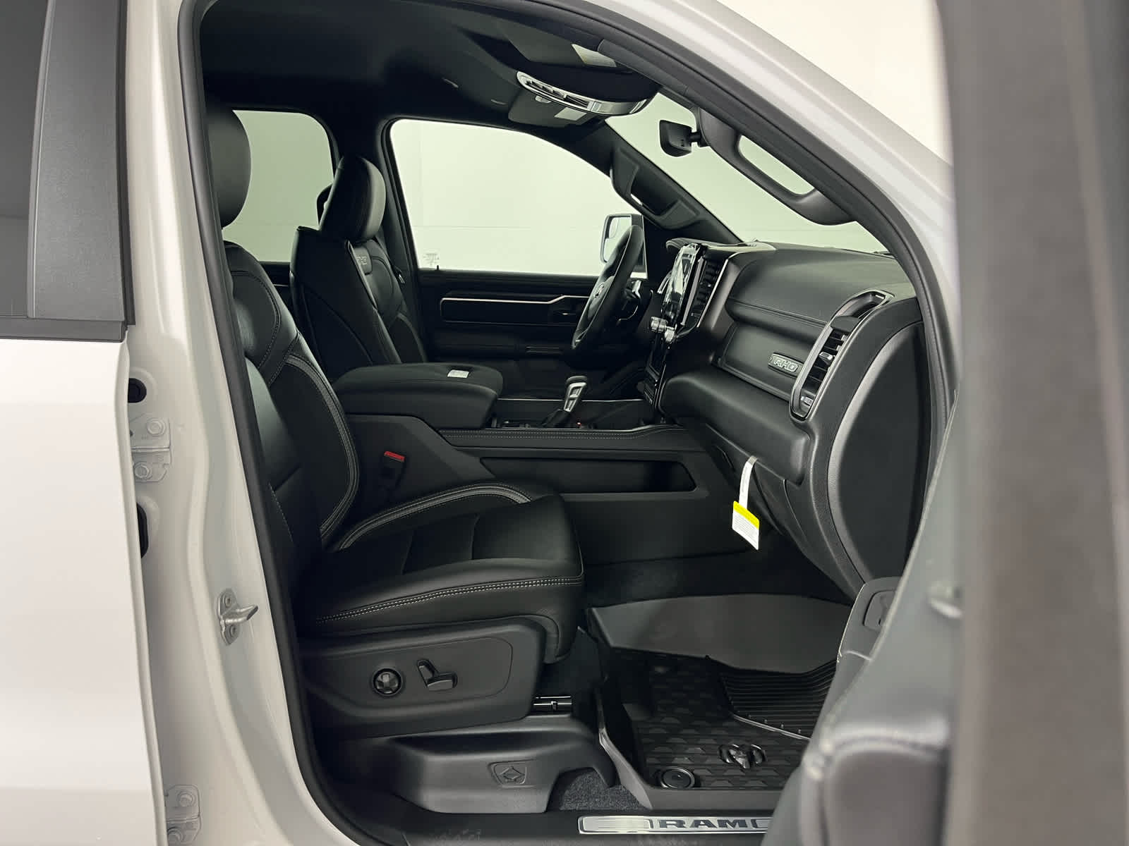 2027 RAM 1500 RHO