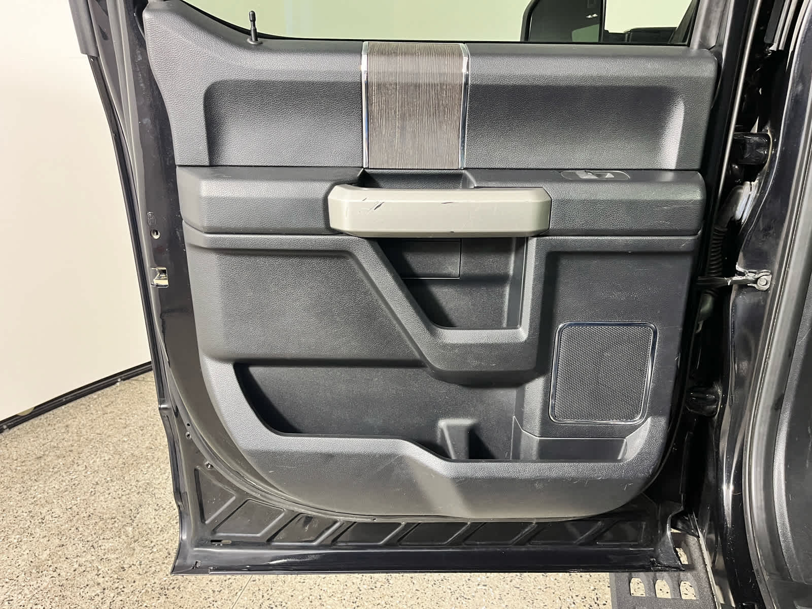 2021 Ford Super Duty F-250 SRW LARIAT