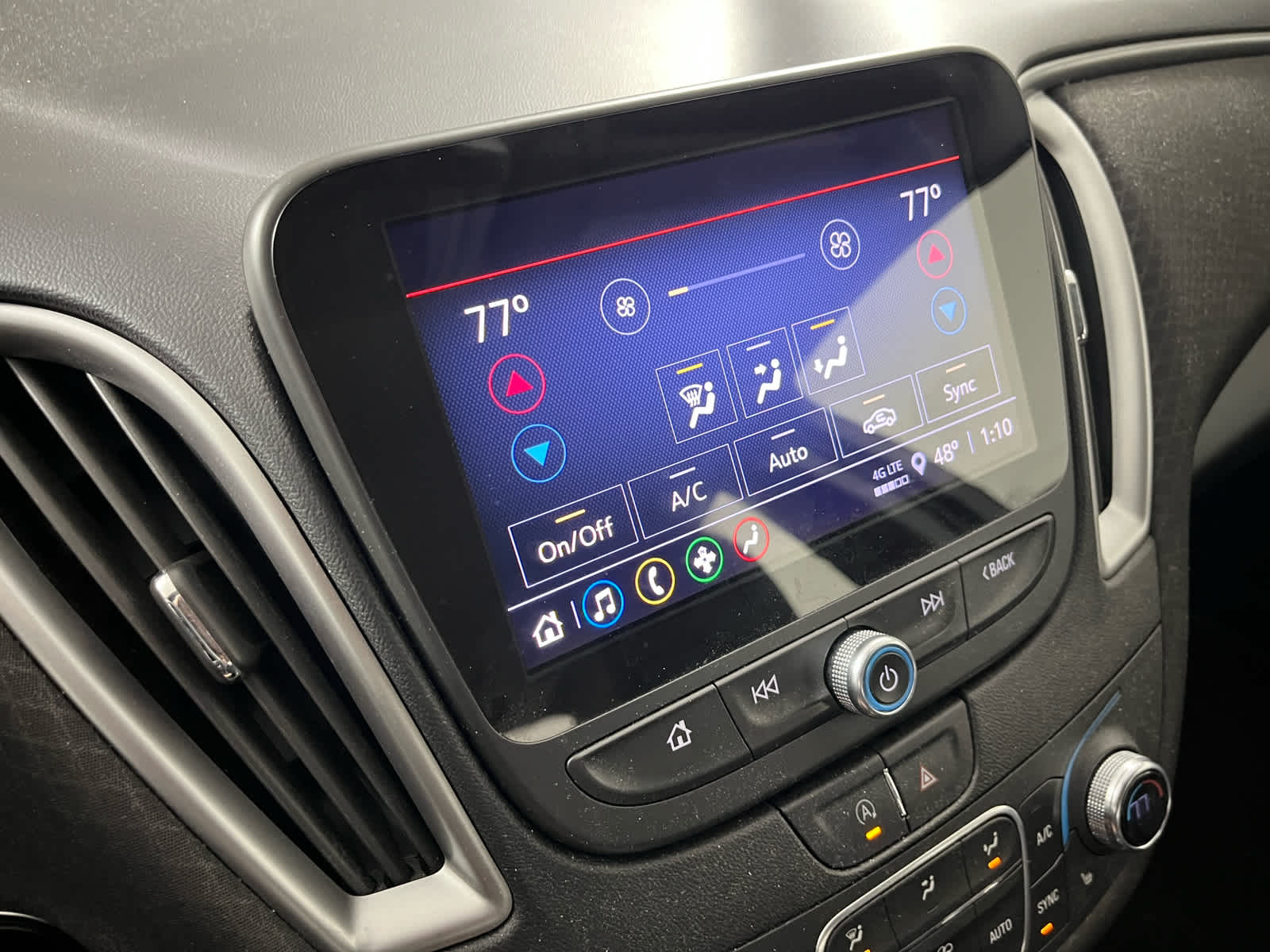 2022 Chevrolet Malibu FWD LT