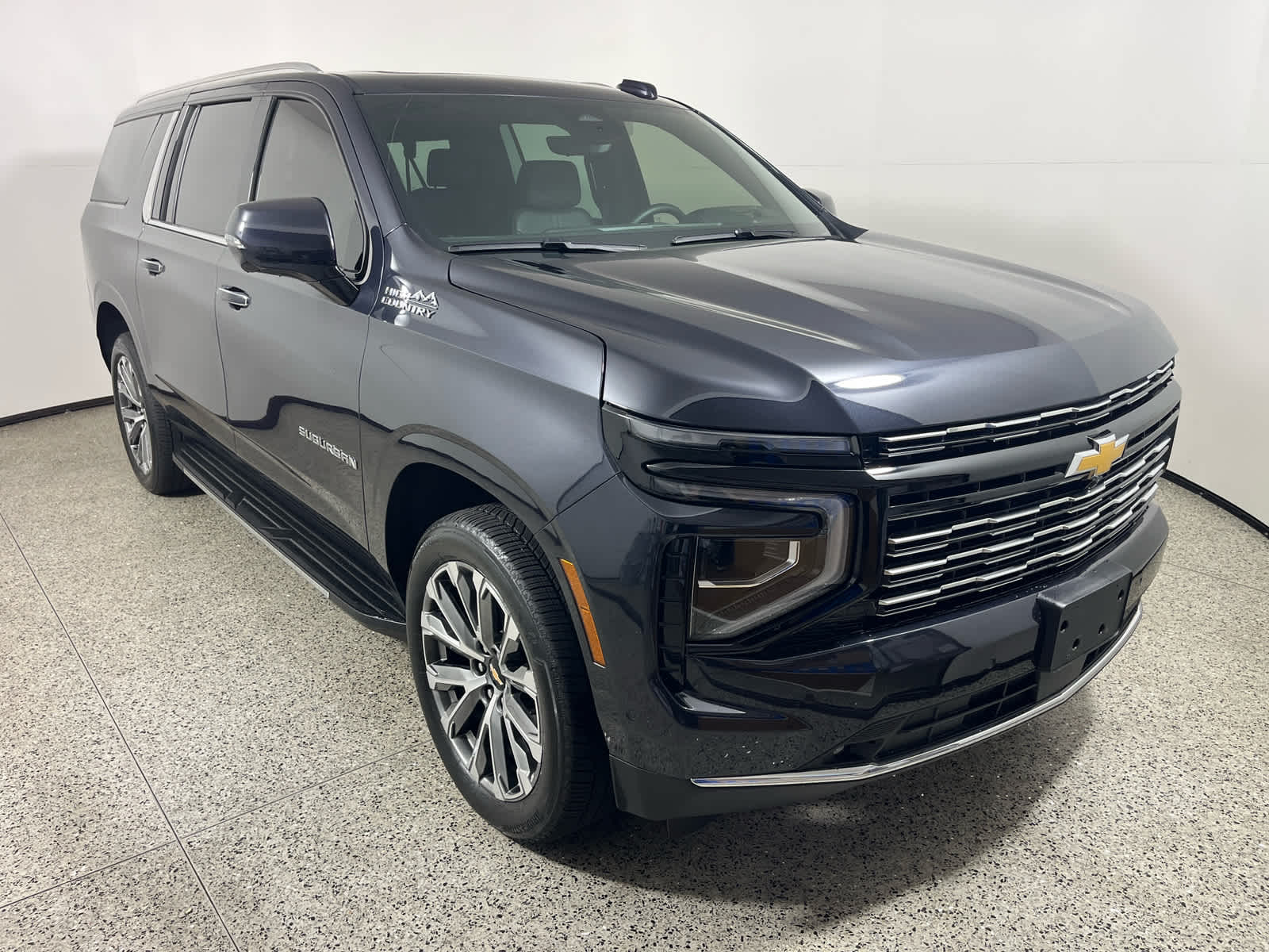 2025 Chevrolet Suburban 4WD High Country