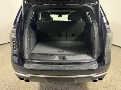 2025 Chevrolet Suburban 4WD High Country