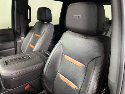 2022 GMC Sierra 2500HD 4WD Crew Cab Standard Bed AT4