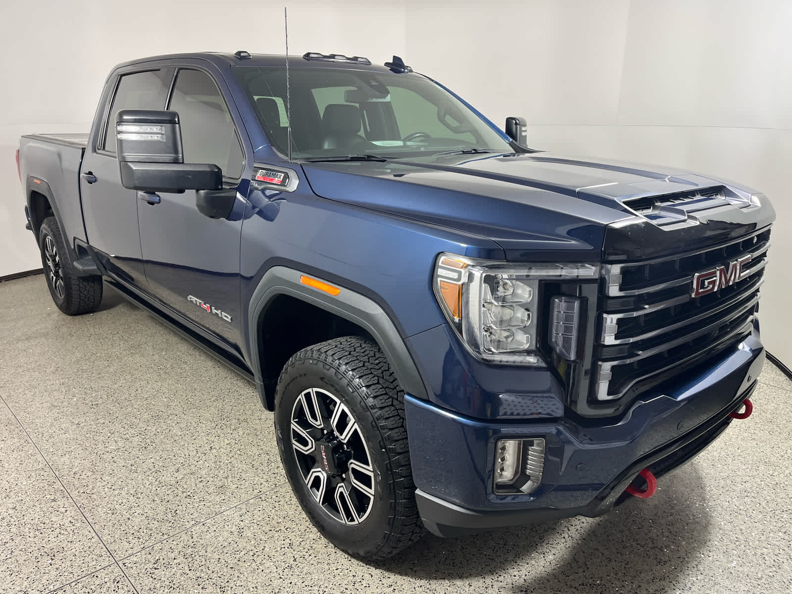 2022 GMC Sierra 2500HD 4WD Crew Cab Standard Bed AT4