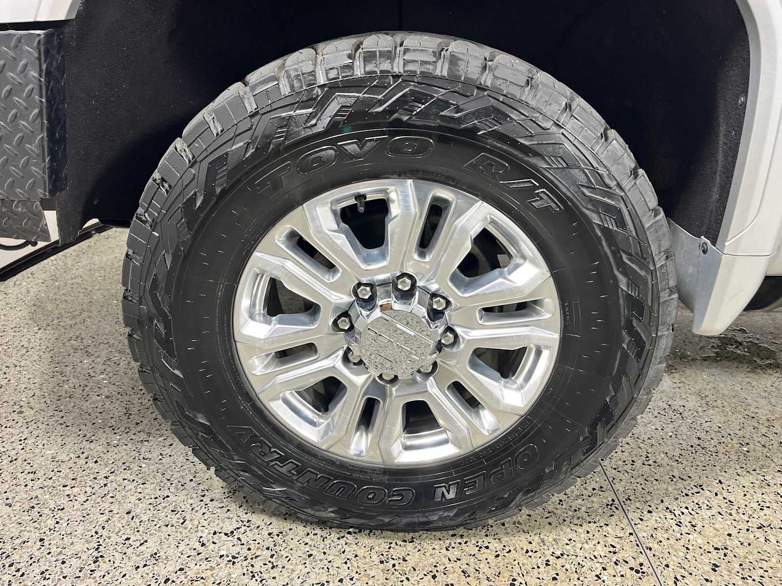 2023 GMC Sierra 3500HD Denali