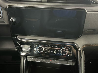 2023 GMC Sierra 1500 4WD Crew Cab Short Box AT4