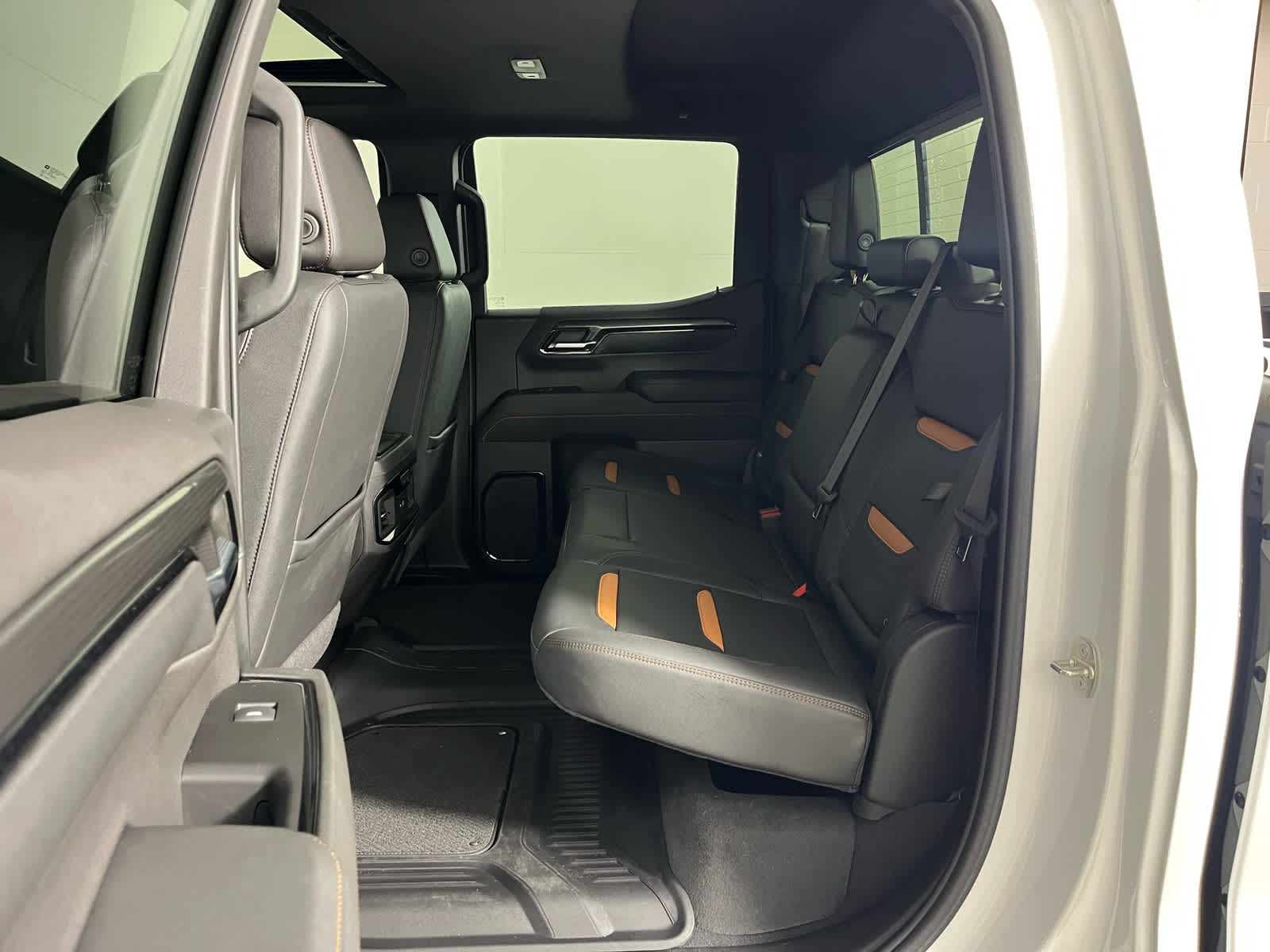 2023 GMC Sierra 1500 4WD Crew Cab Short Box AT4