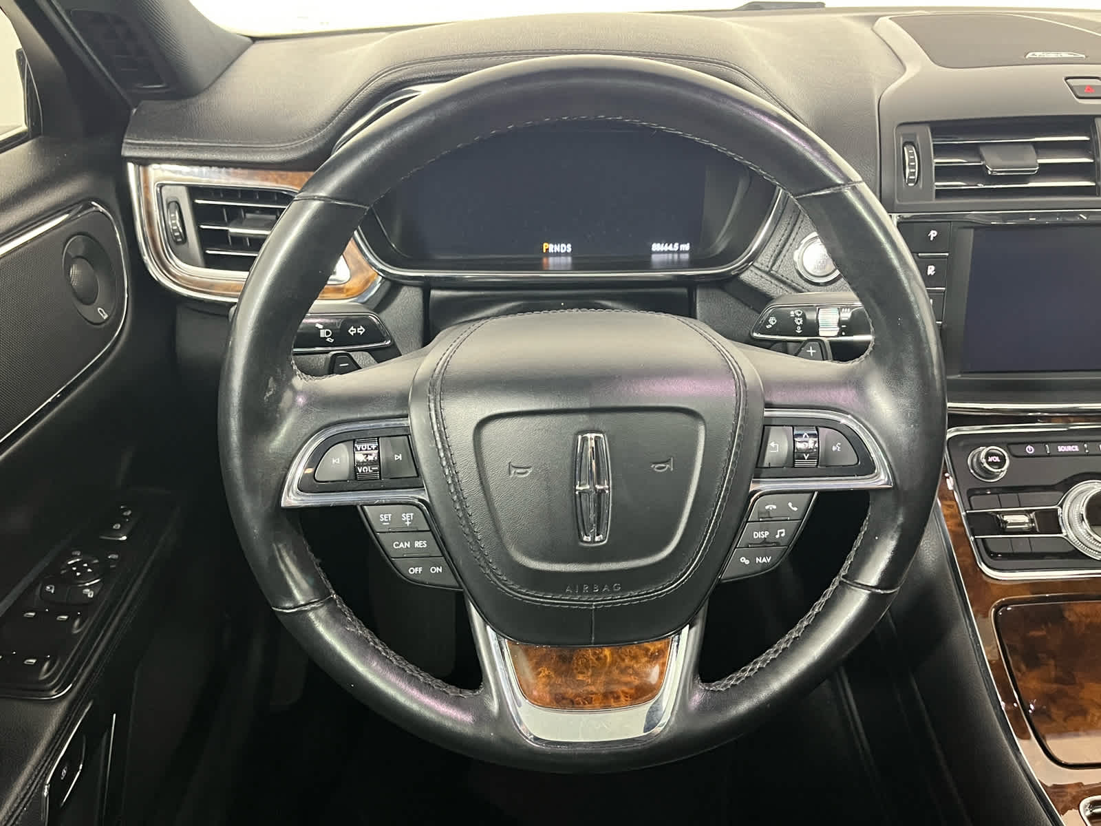 2018 Lincoln Continental Reserve