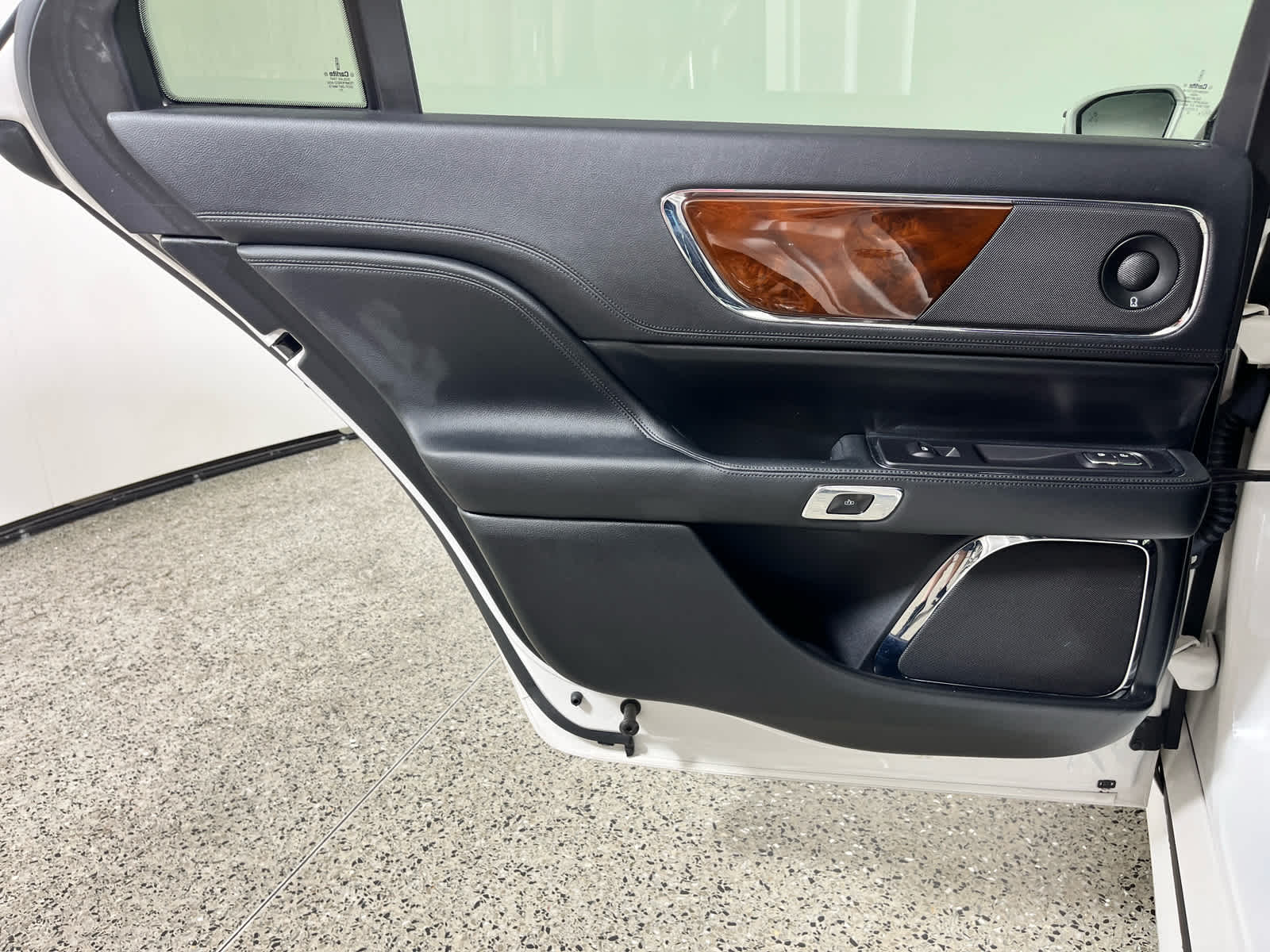 2018 Lincoln Continental Reserve