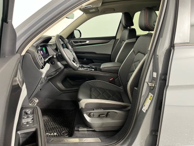 2024 Volkswagen Atlas 2.0T Peak Edition SEL