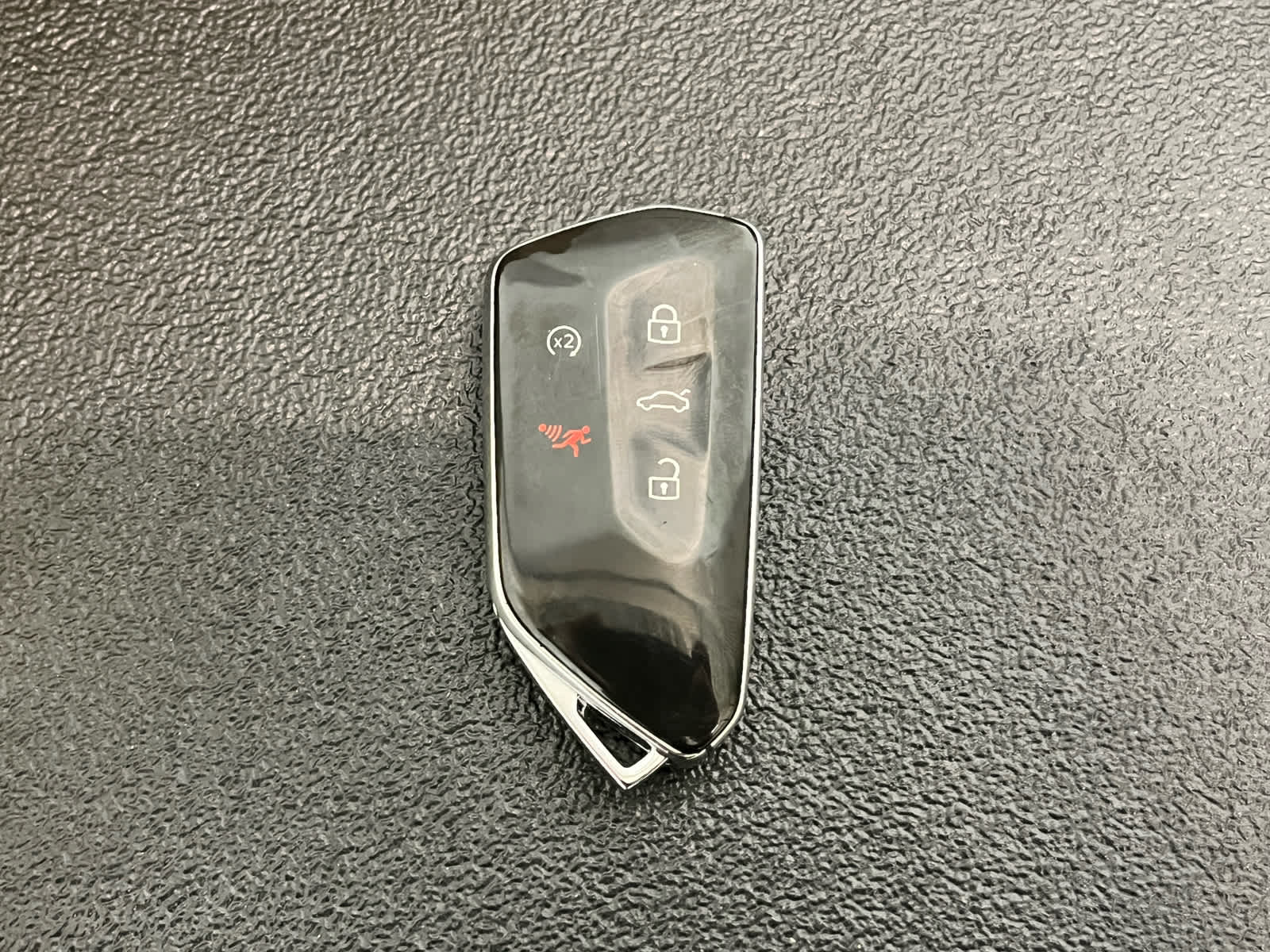 2024 Volkswagen Atlas 2.0T Peak Edition SEL