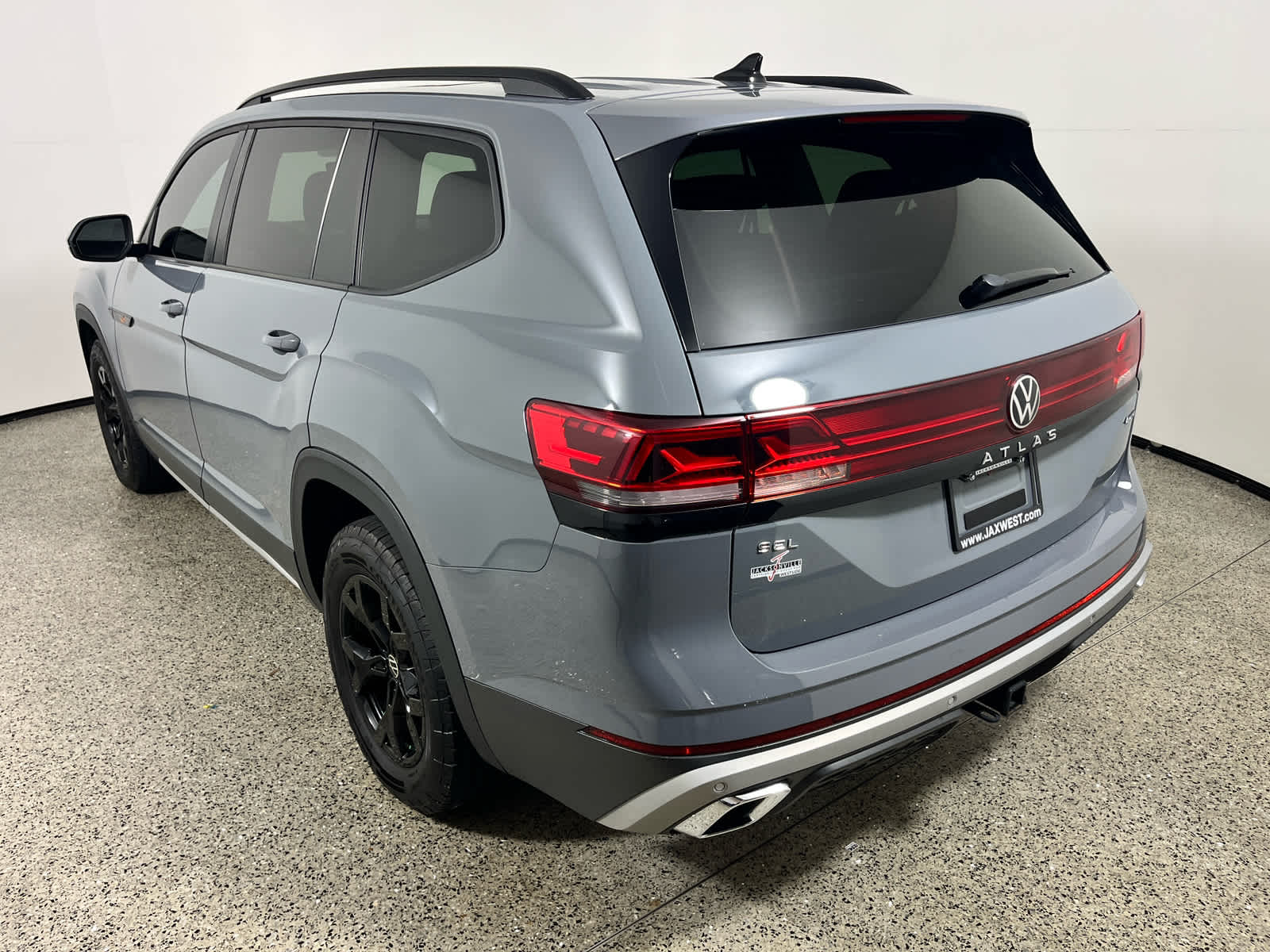 2024 Volkswagen Atlas 2.0T Peak Edition SEL