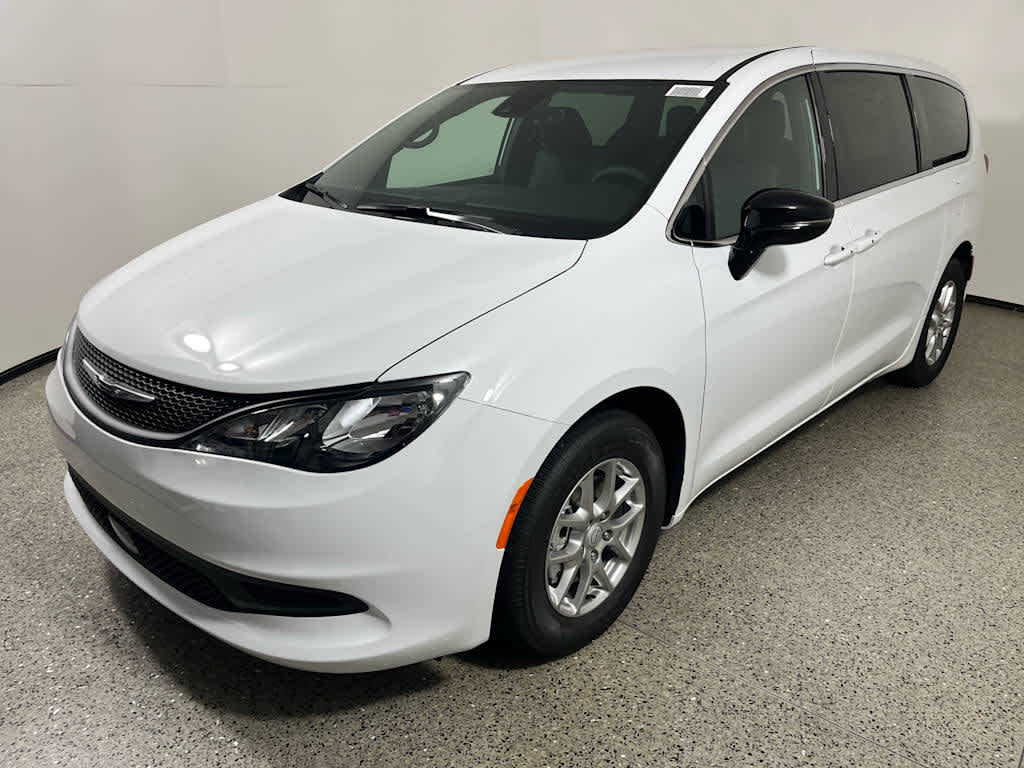 2026 Chrysler Voyager VOYAGER LX