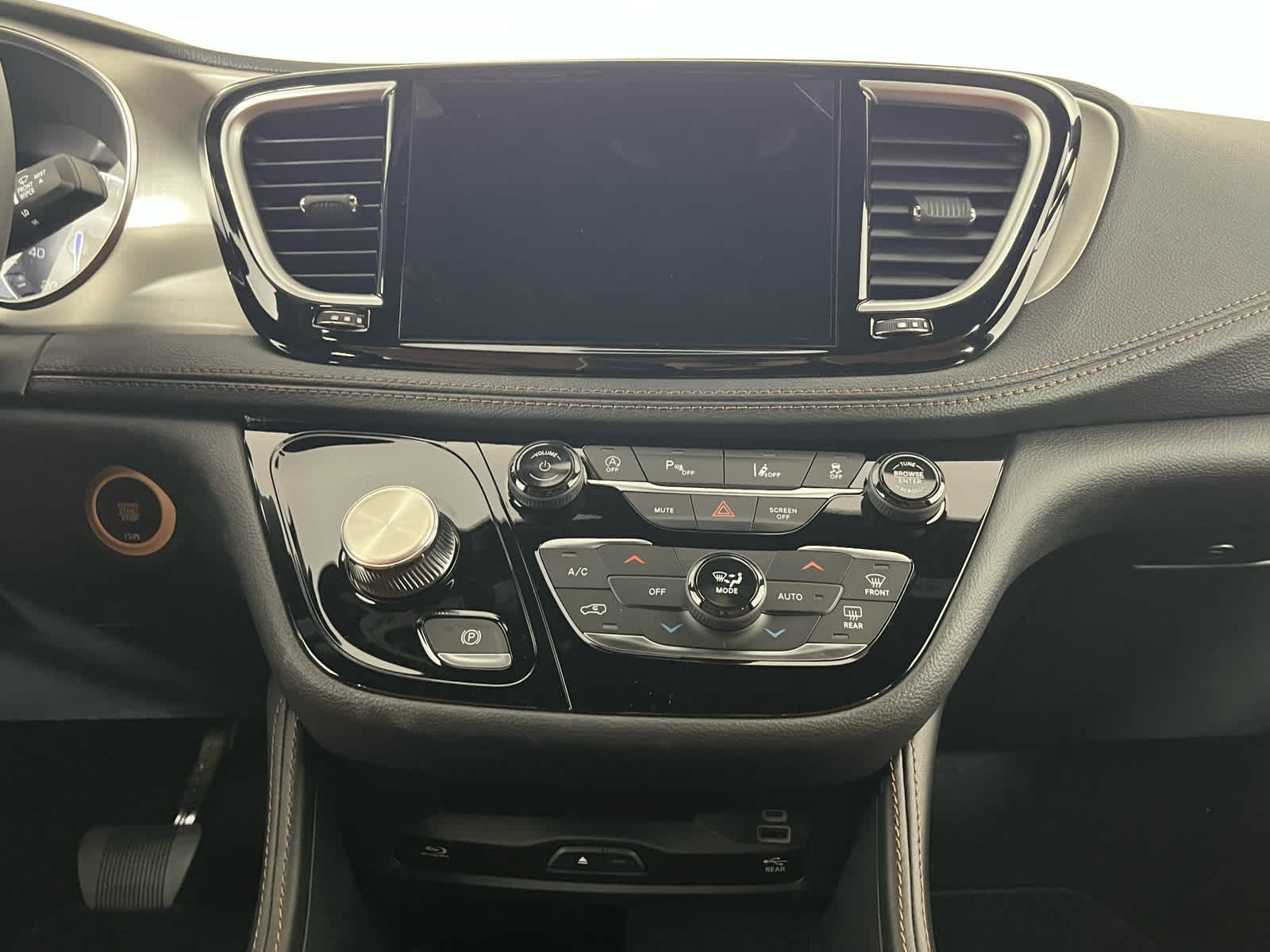 2026 Chrysler Pacifica PACIFICA PINNACLE