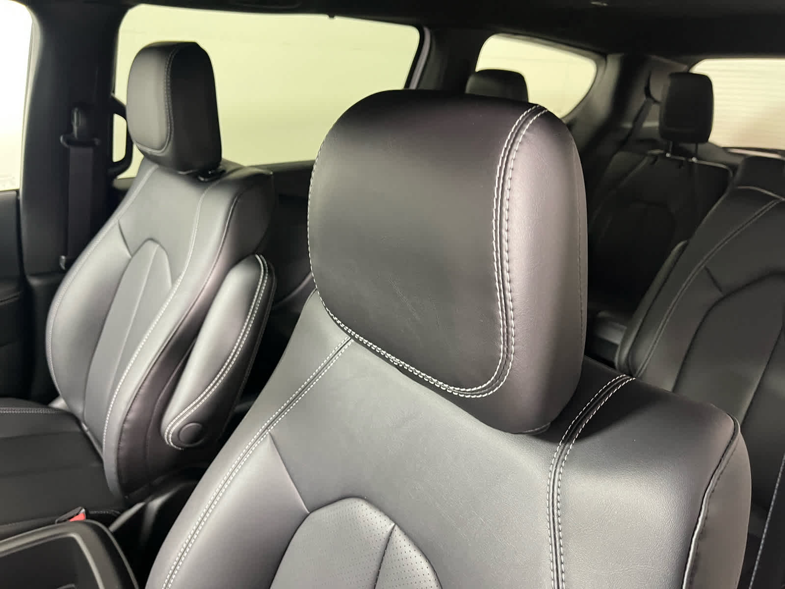 2026 Chrysler Pacifica PACIFICA SELECT AWD