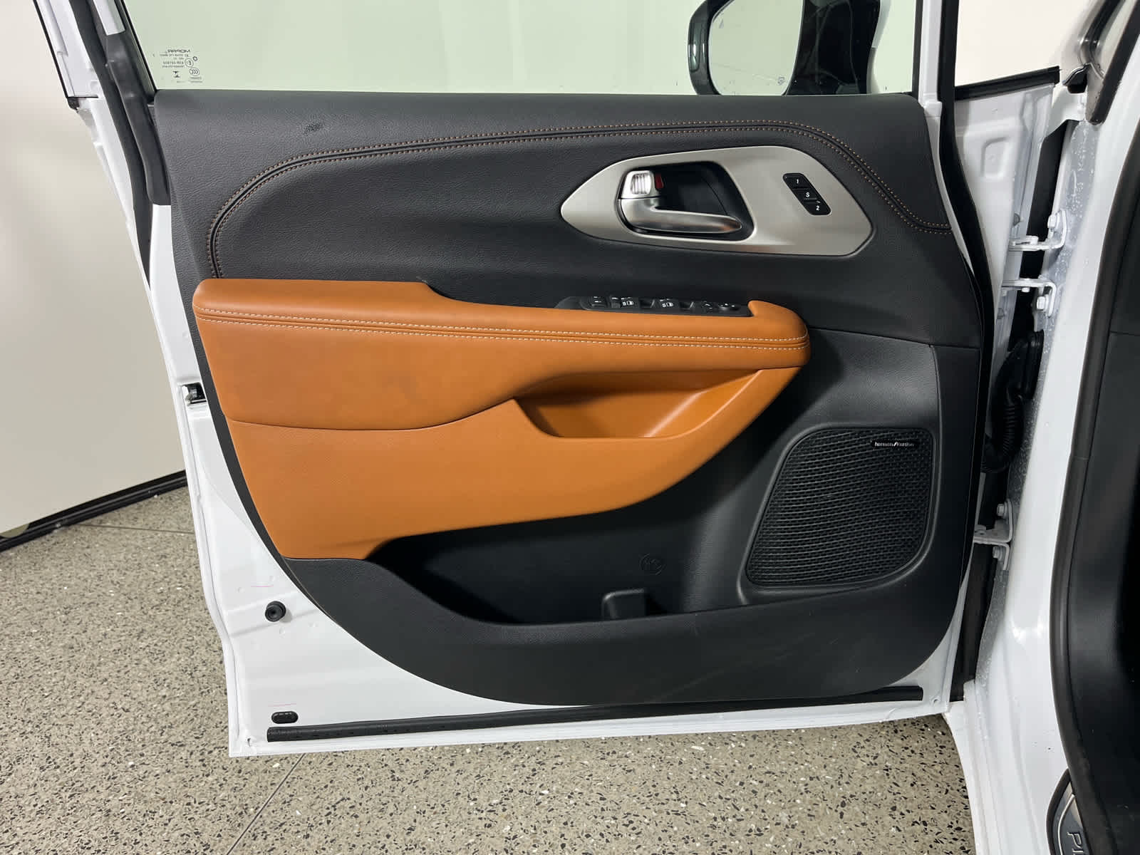 2026 Chrysler Pacifica PACIFICA PINNACLE AWD