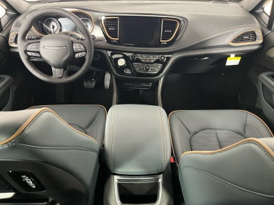2027 Chrysler Pacifica Pinnacle