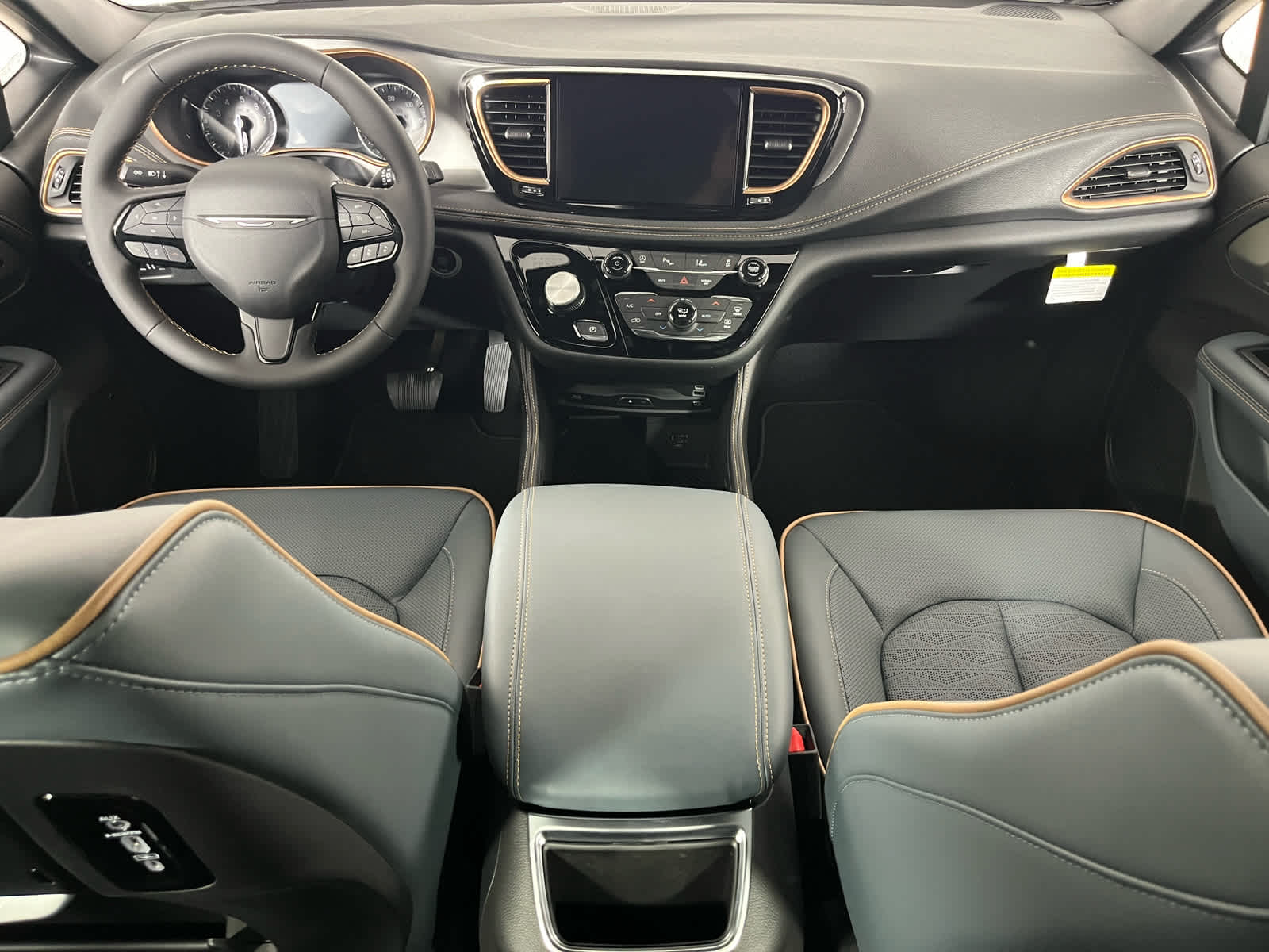 2027 Chrysler Pacifica Pinnacle