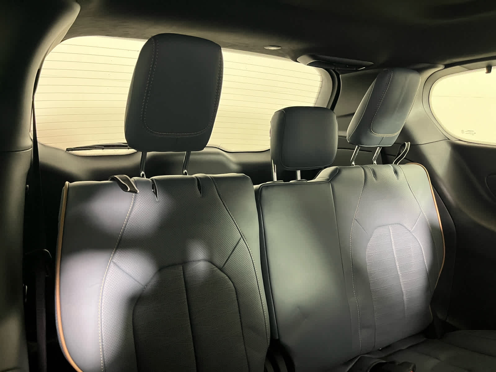 2027 Chrysler Pacifica Pinnacle